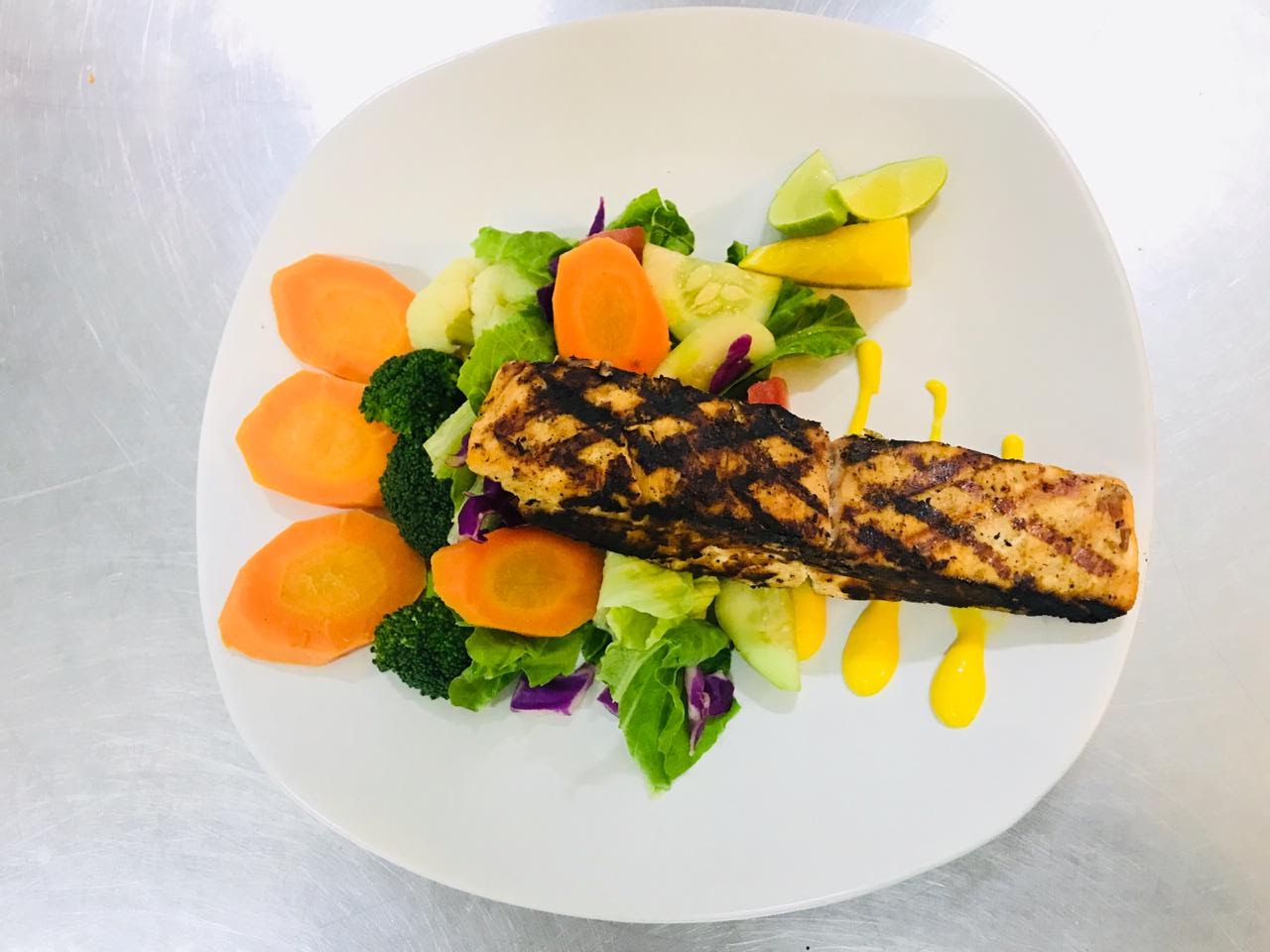 Restaurante Mariscocos Las Jicamas image 2