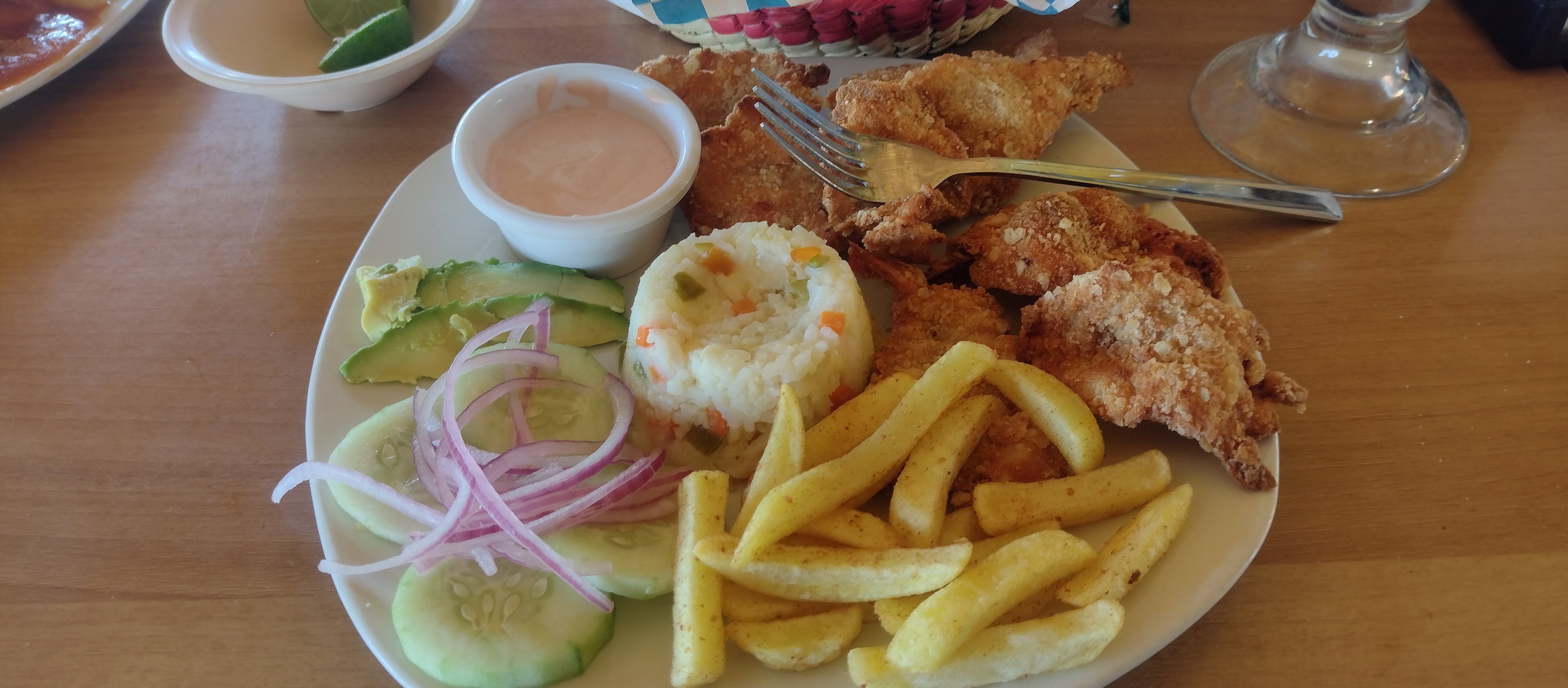 Restaurante Mariscocos Las Jicamas image 6