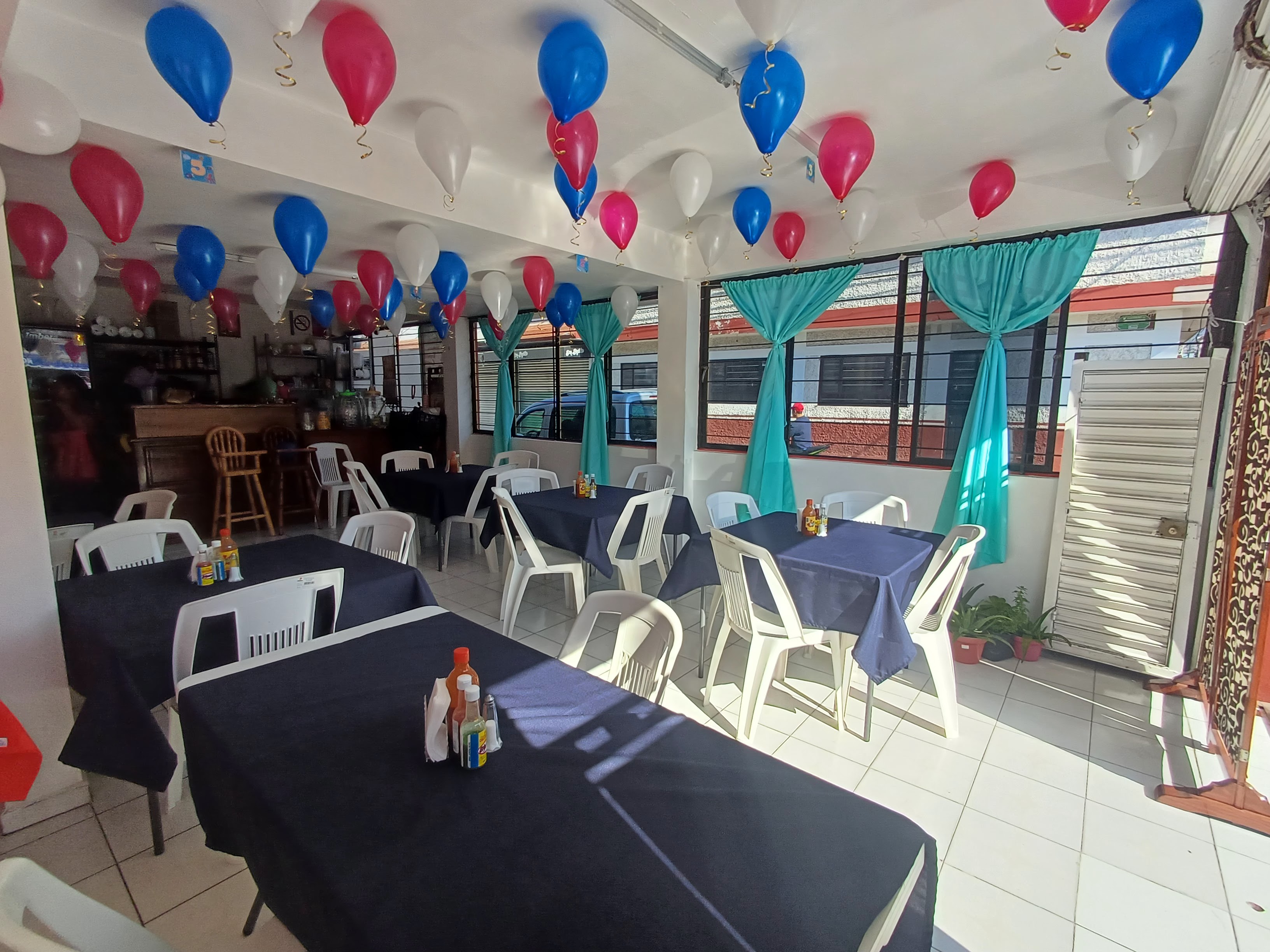 Mariscos la Sinaloense image 3