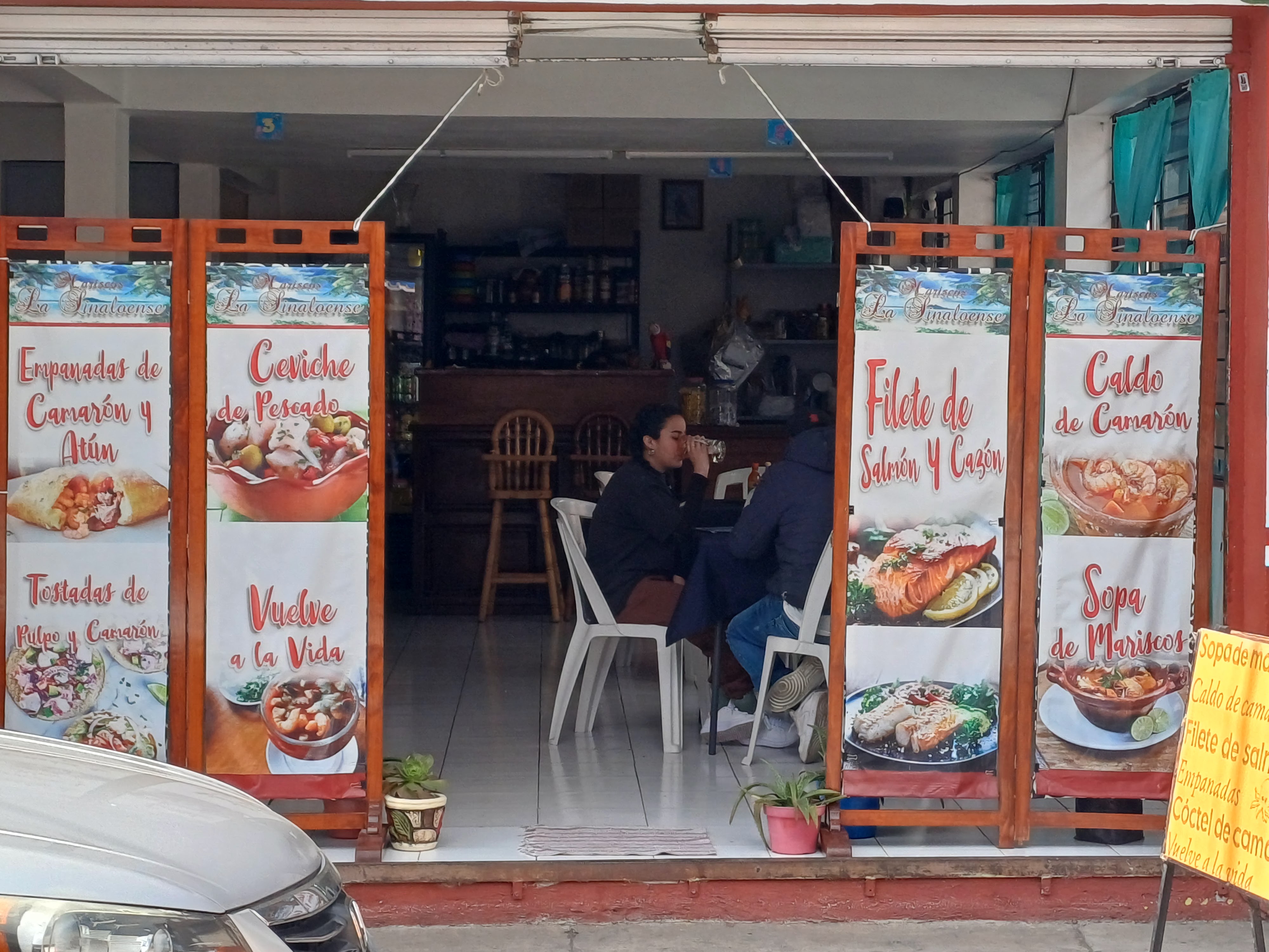 Mariscos la Sinaloense image 5