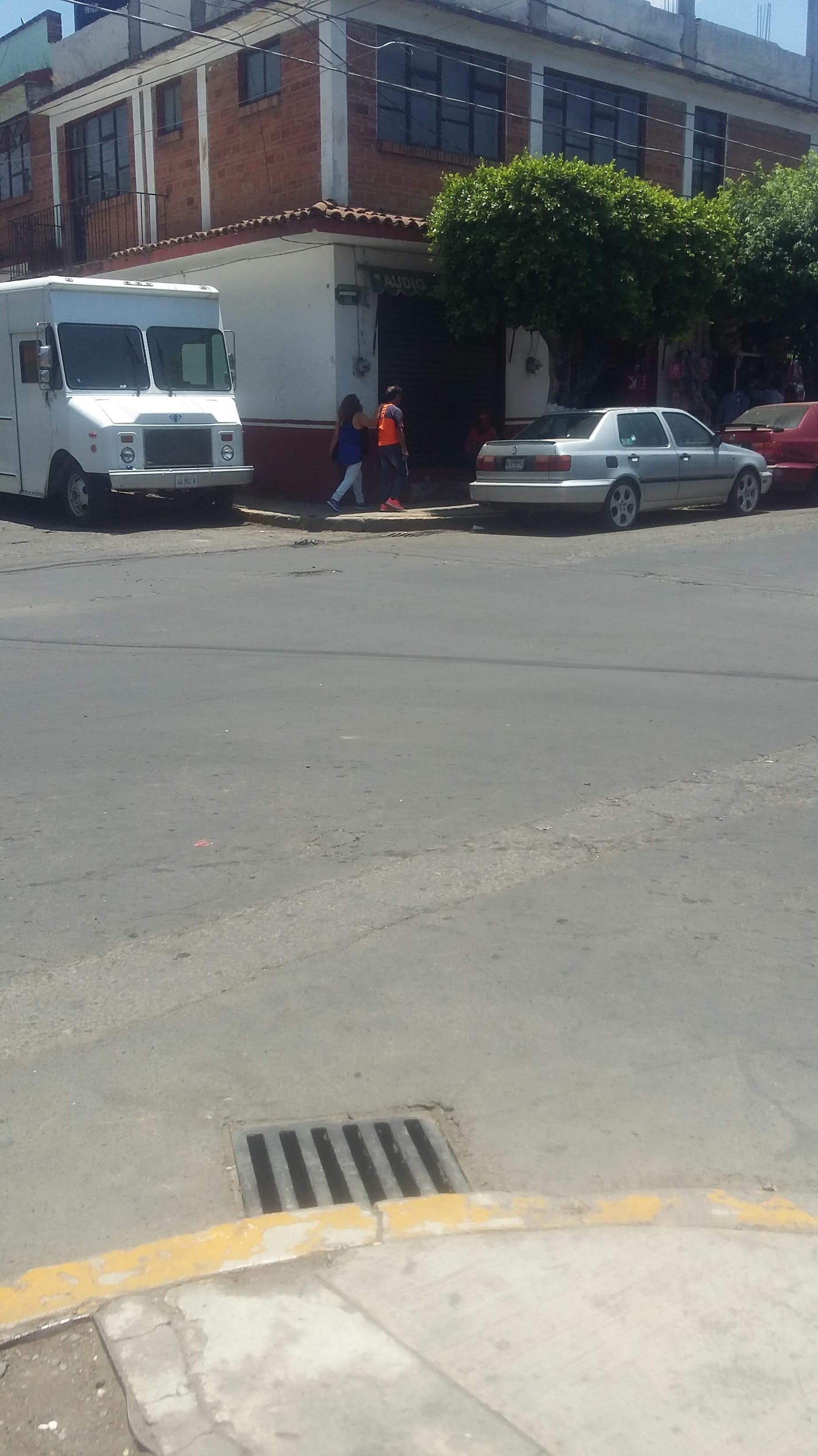 Pizzas Güeritos image 3