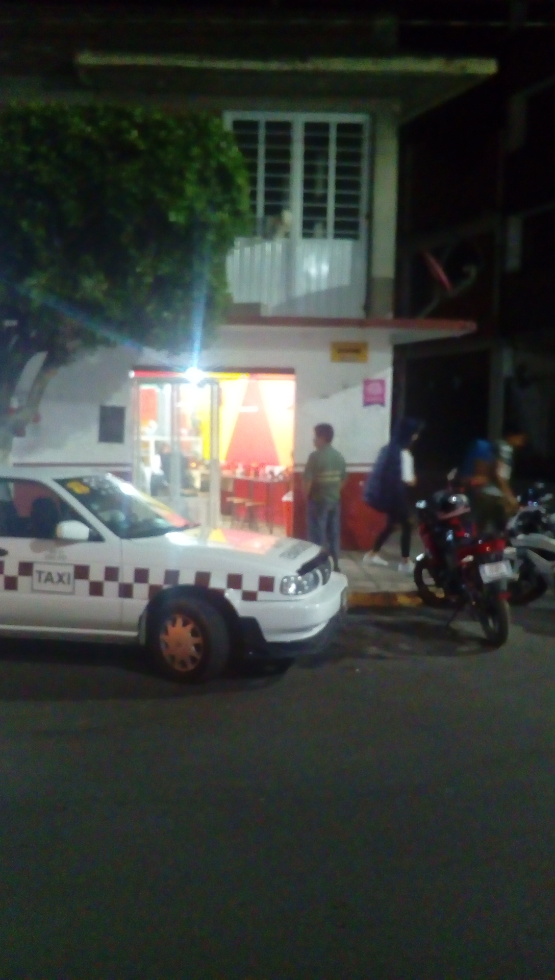 Pizzas Güeritos image 9