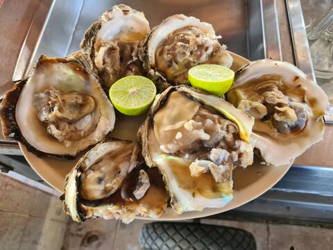 Mariscos La Cacharola image 3