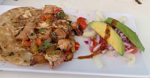 CEVICHES EL PELÓN image 6