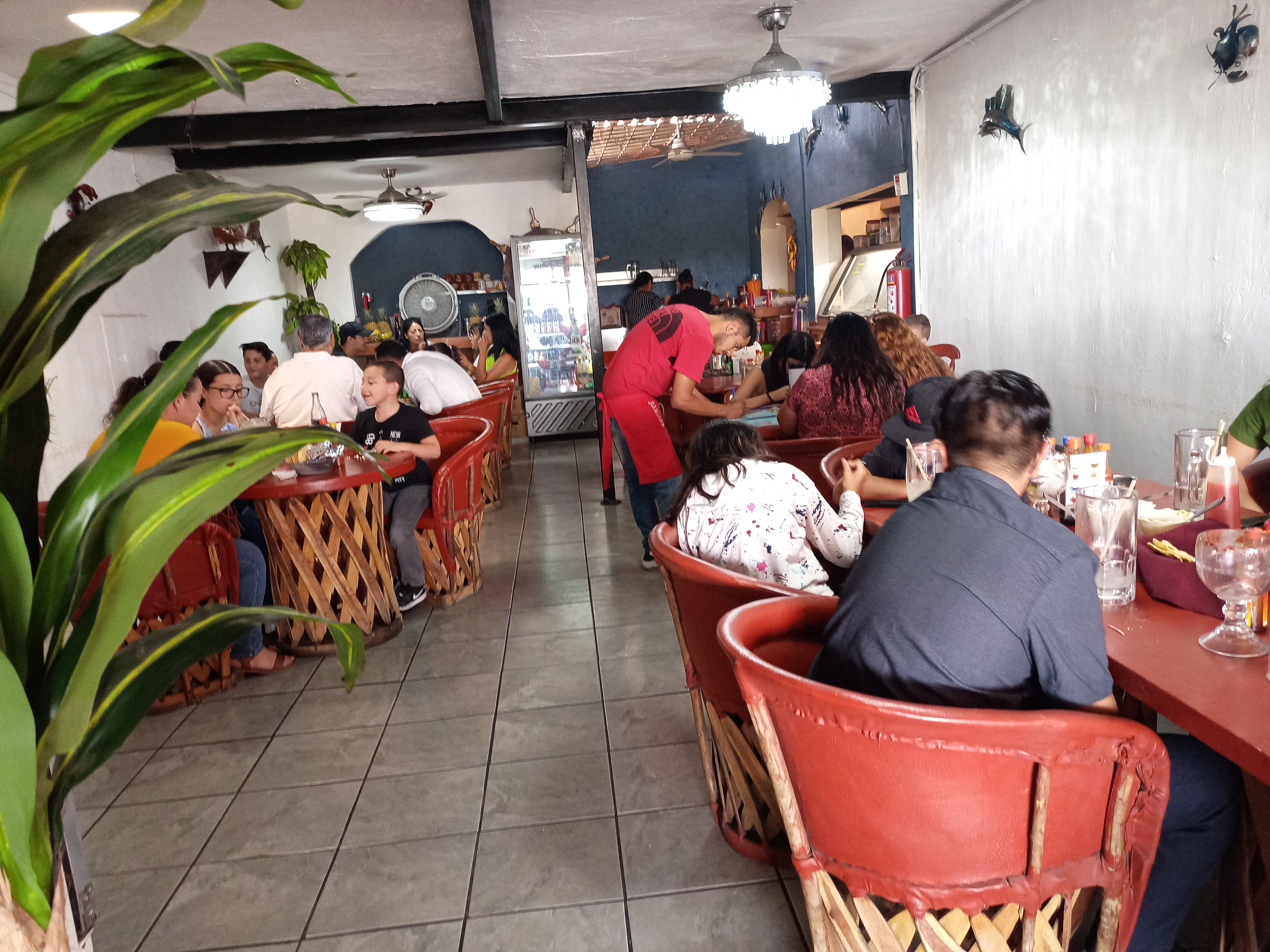 Mariscos El "Famoso" Y "Mary" image 3