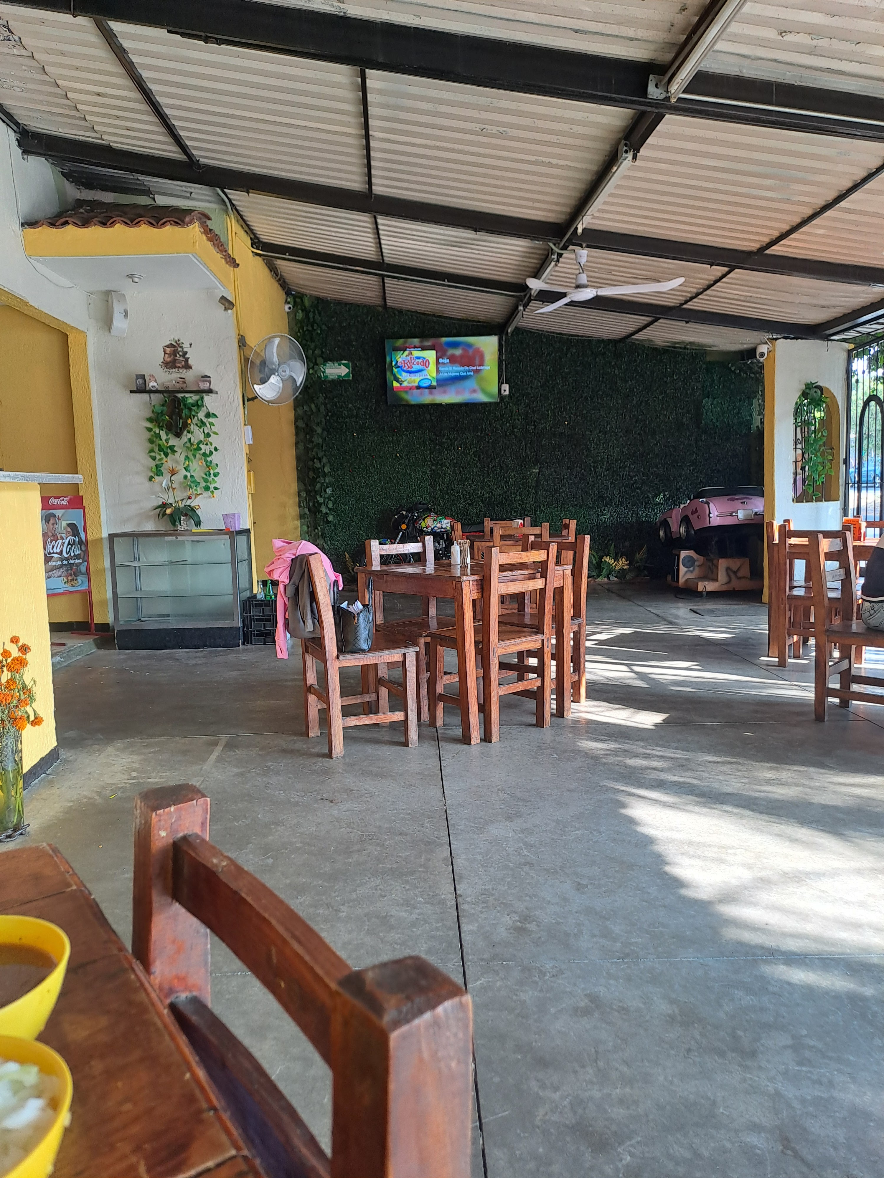 Tacos de barbacoa los monkikis image 8