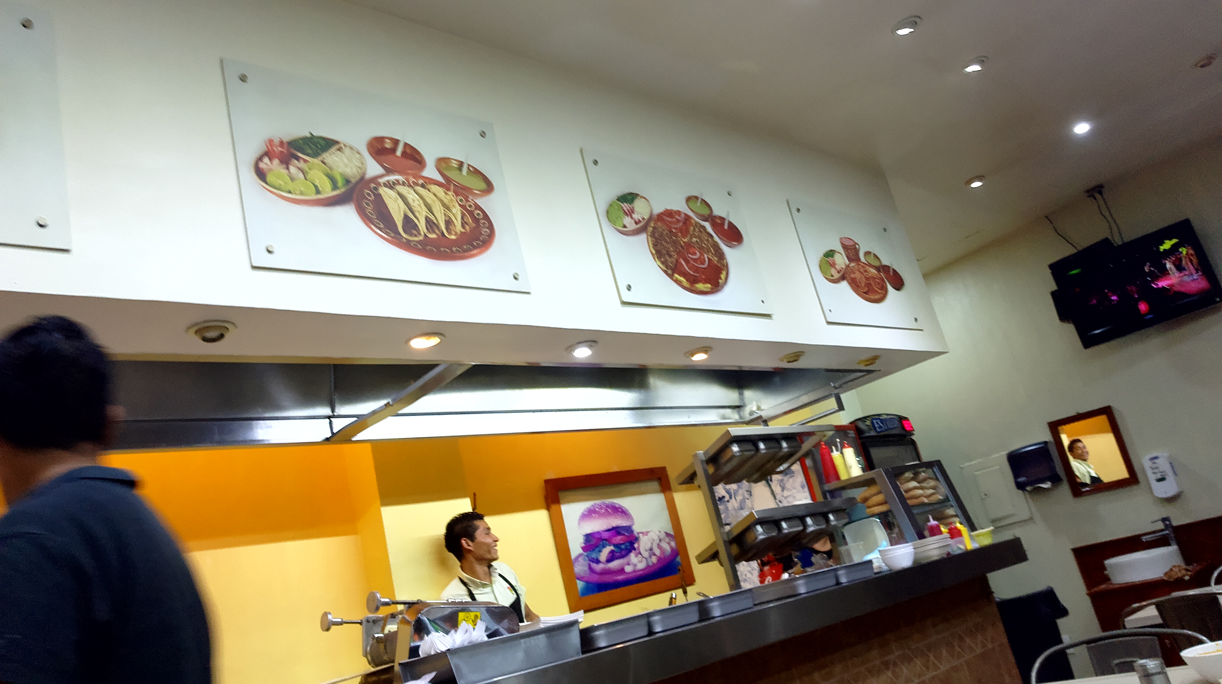 Tacos Nikos - Santa Fe image 3