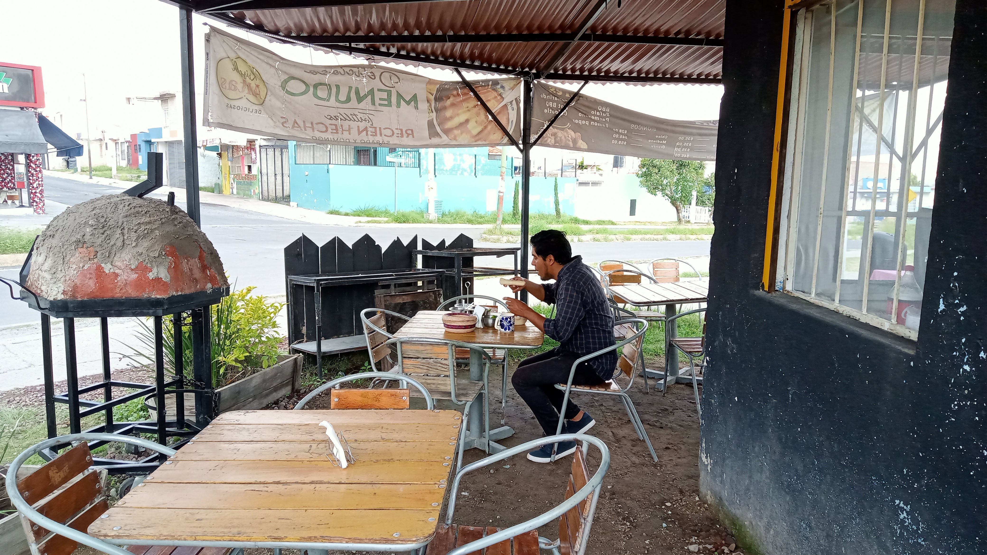 Menuderia "EL CHUY" image 10