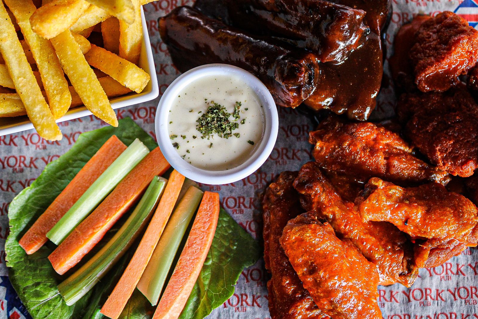 York Pub Oaxaca image 2