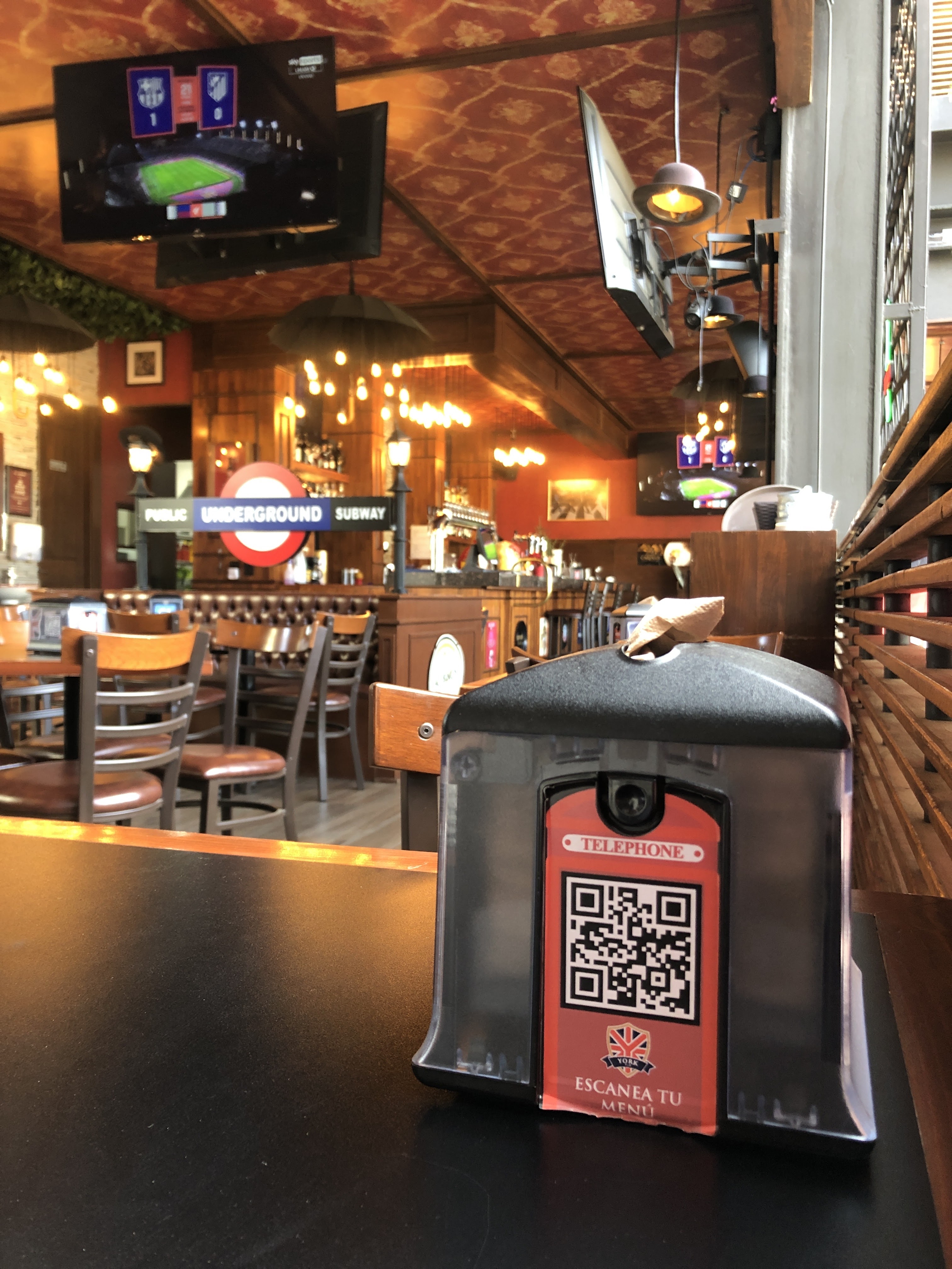 York Pub Oaxaca image 10