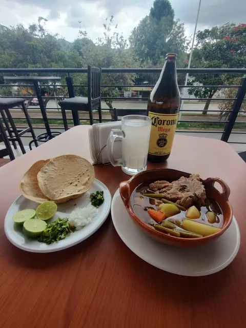 ViVa Terraza & Bar image 2