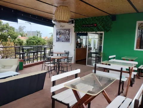 ViVa Terraza & Bar image 7