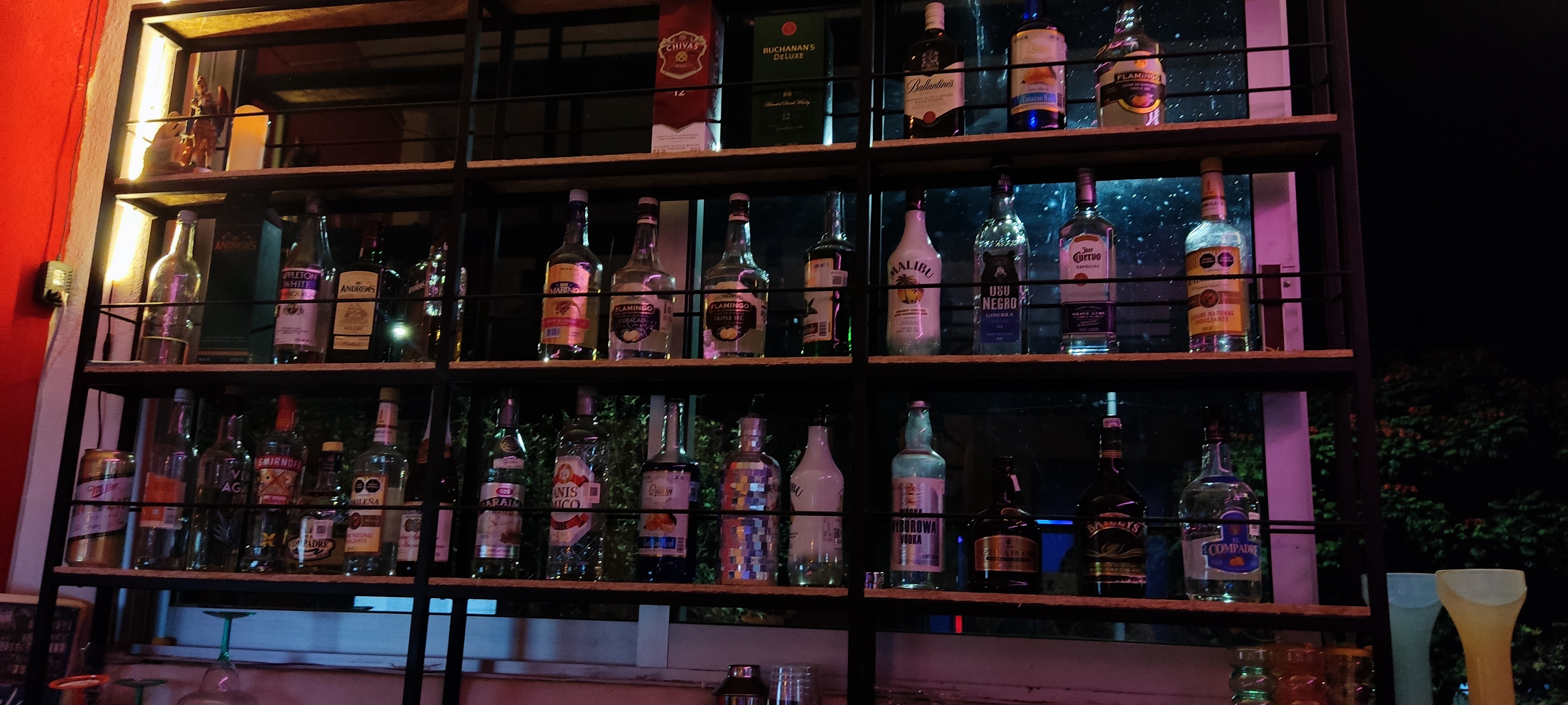 ViVa Terraza & Bar image 9