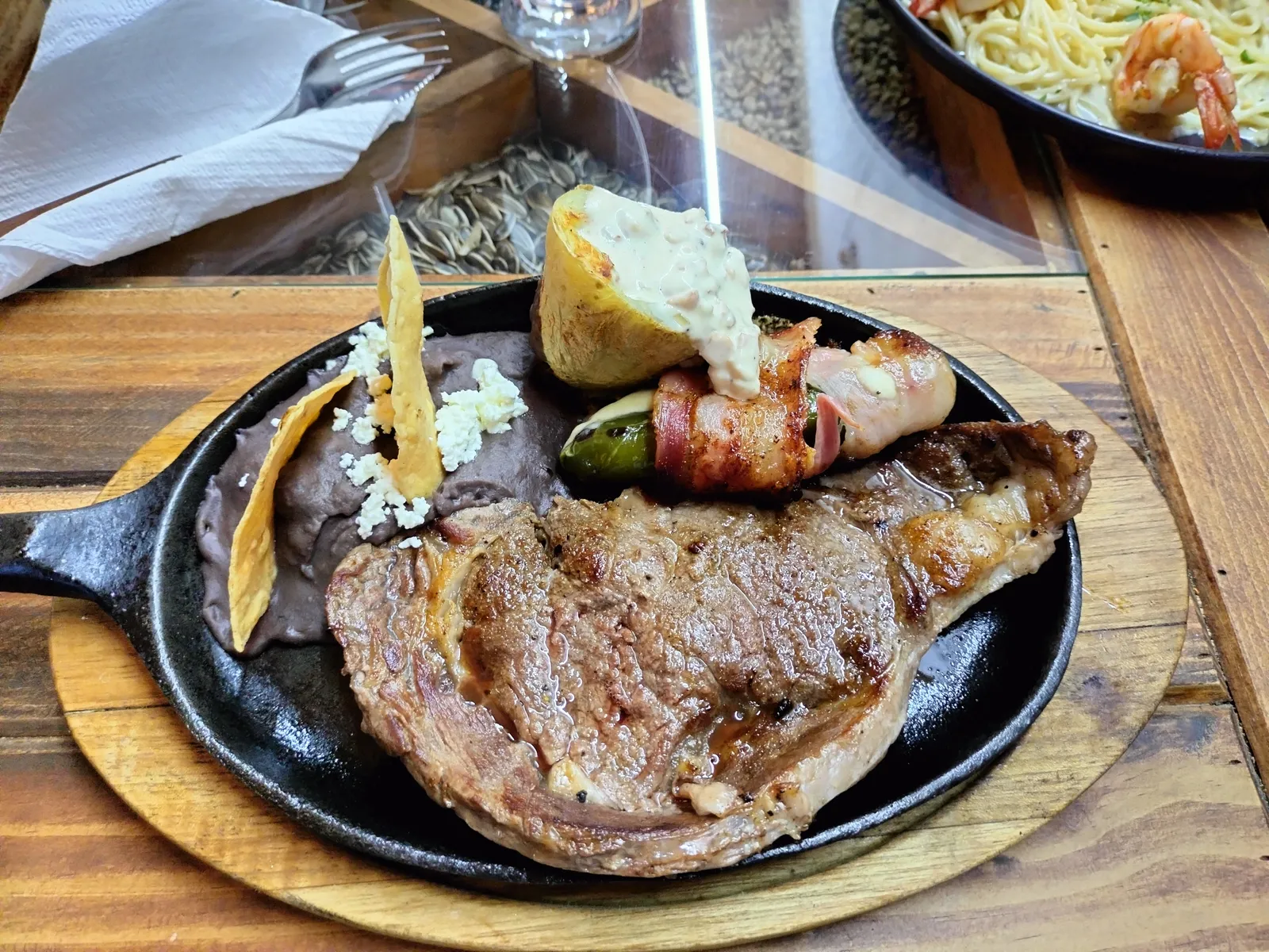 Los Adobes Restaurant image 2