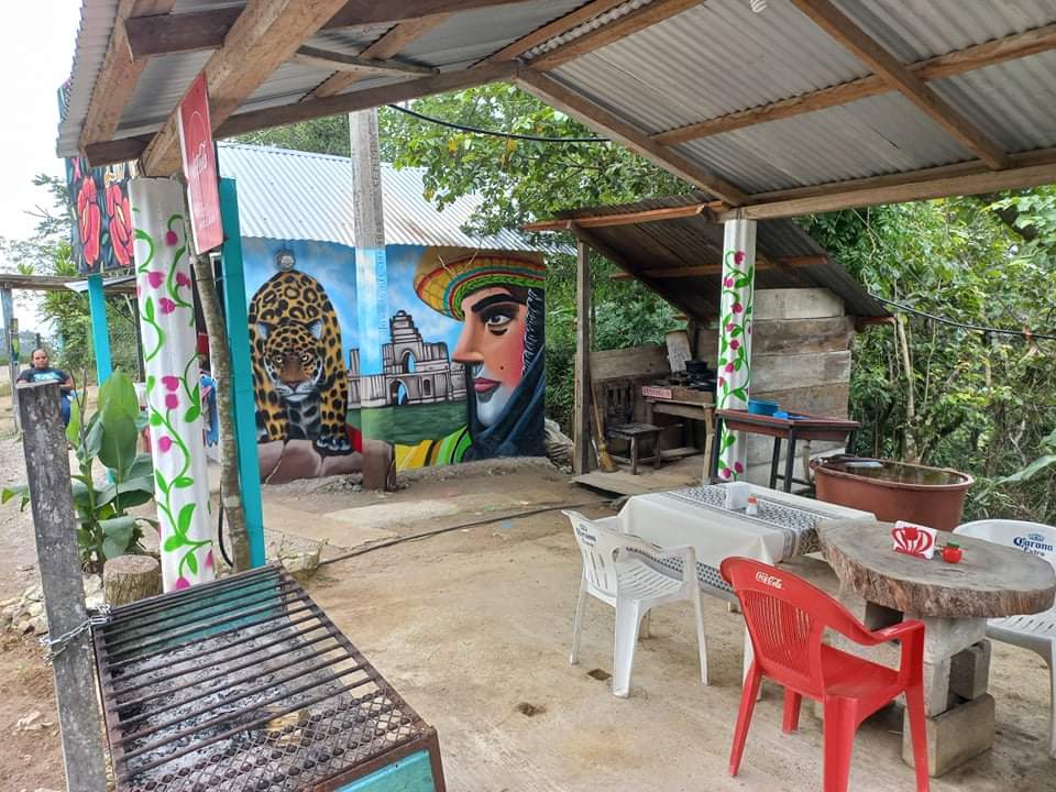 Comedor la curva image 1