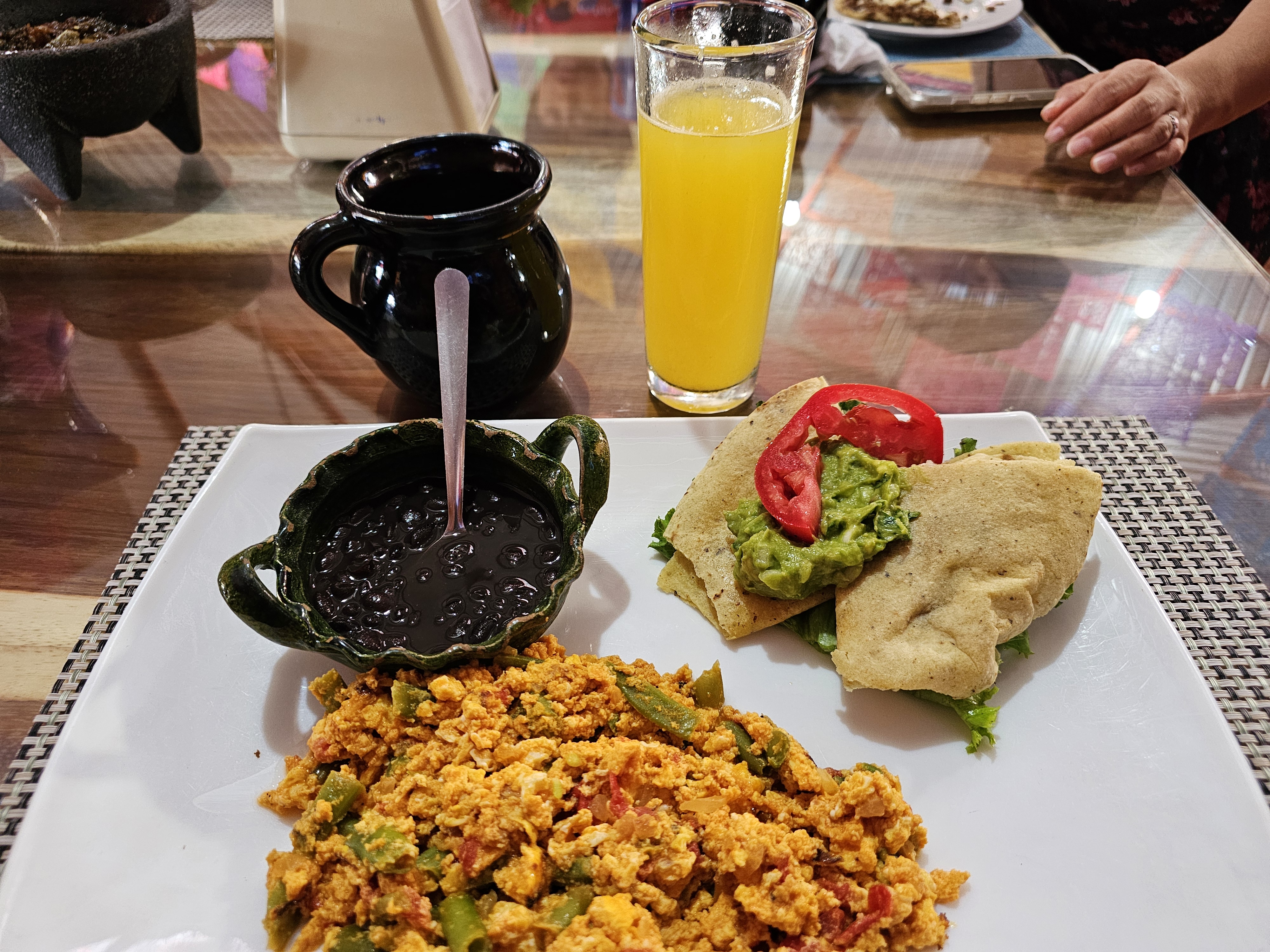 Asador El Chapulín Restaurante y Mezcalería image 9