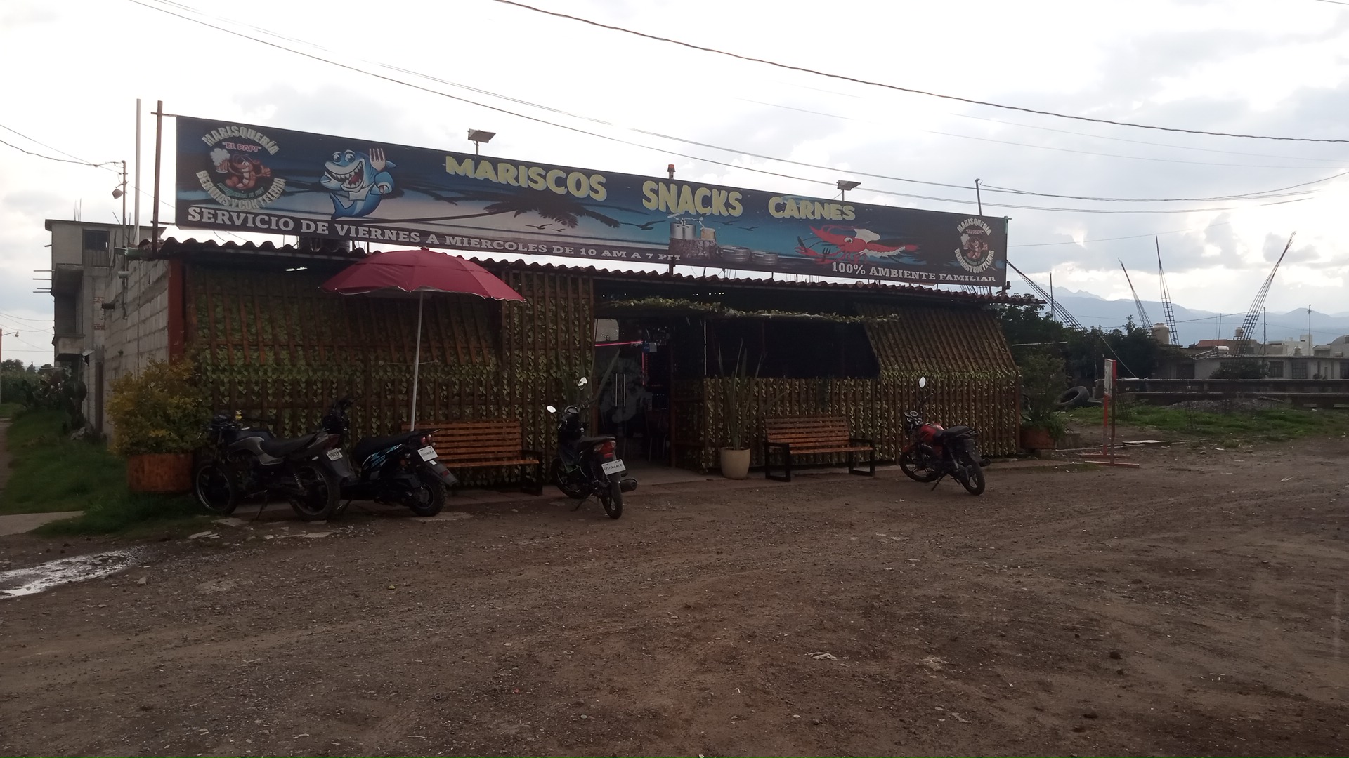 Restaurant Mar y Tierra " El papi" image 7