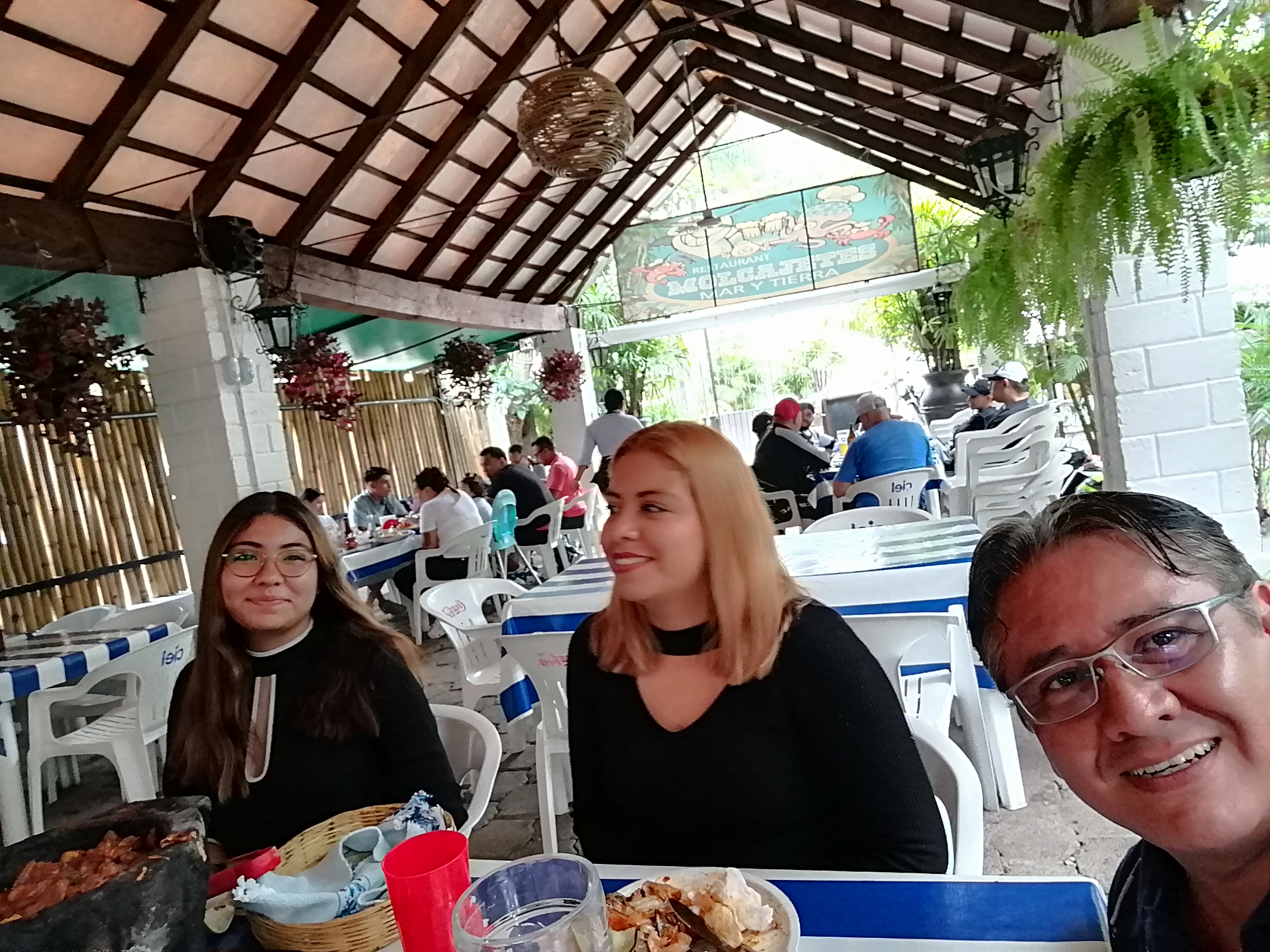 Restaurant Los Molcajetes Mar Y Tierra image 6