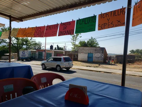 Antojitos "La Lomita" image 7