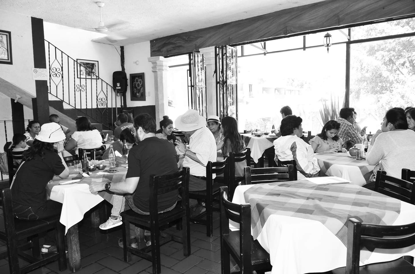 RESTAURANTE LA TAPATÍA image 1