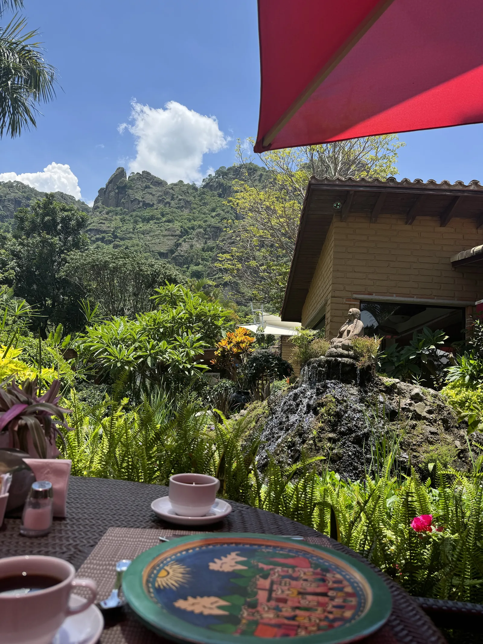 La Cascada image 10