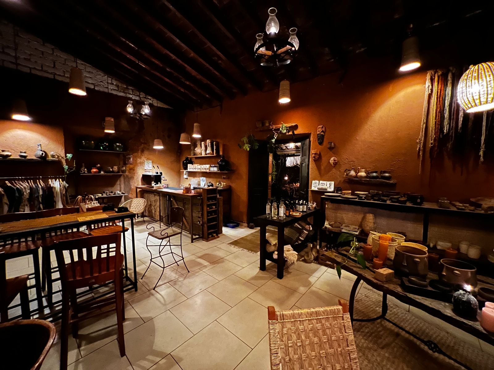 Las Calaquitas Restaurante Mezcalería image 1