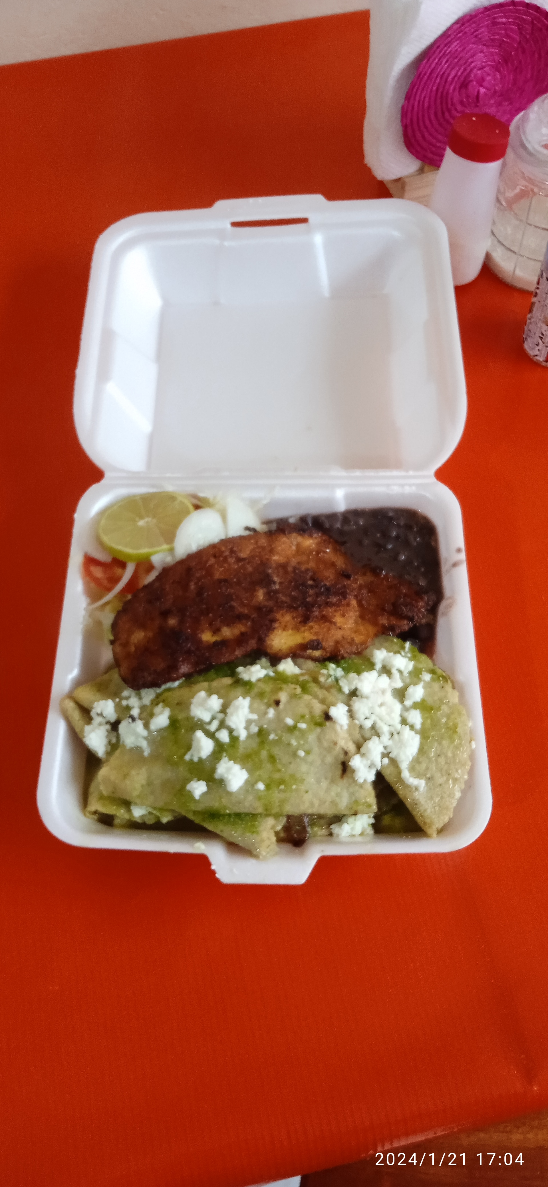 El Rey Taco "Comedor " image 1