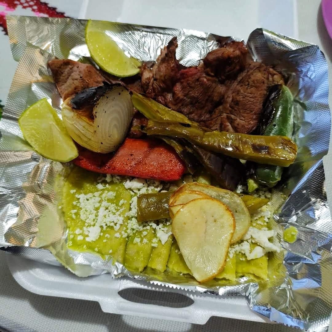 Las enchiladas y carne asada image 1