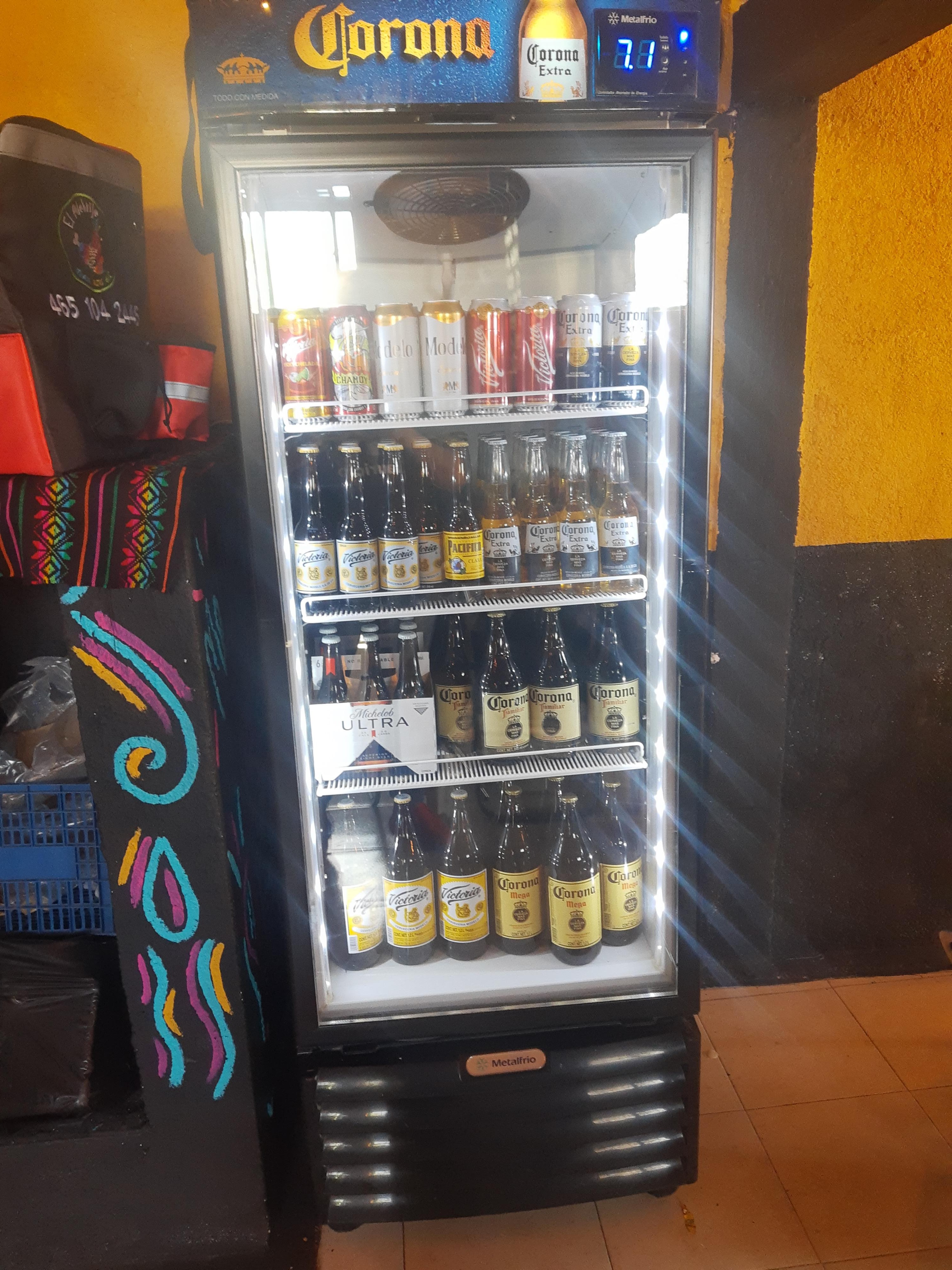 El Alebrije Tepezala Cervecería & Alitas image 7