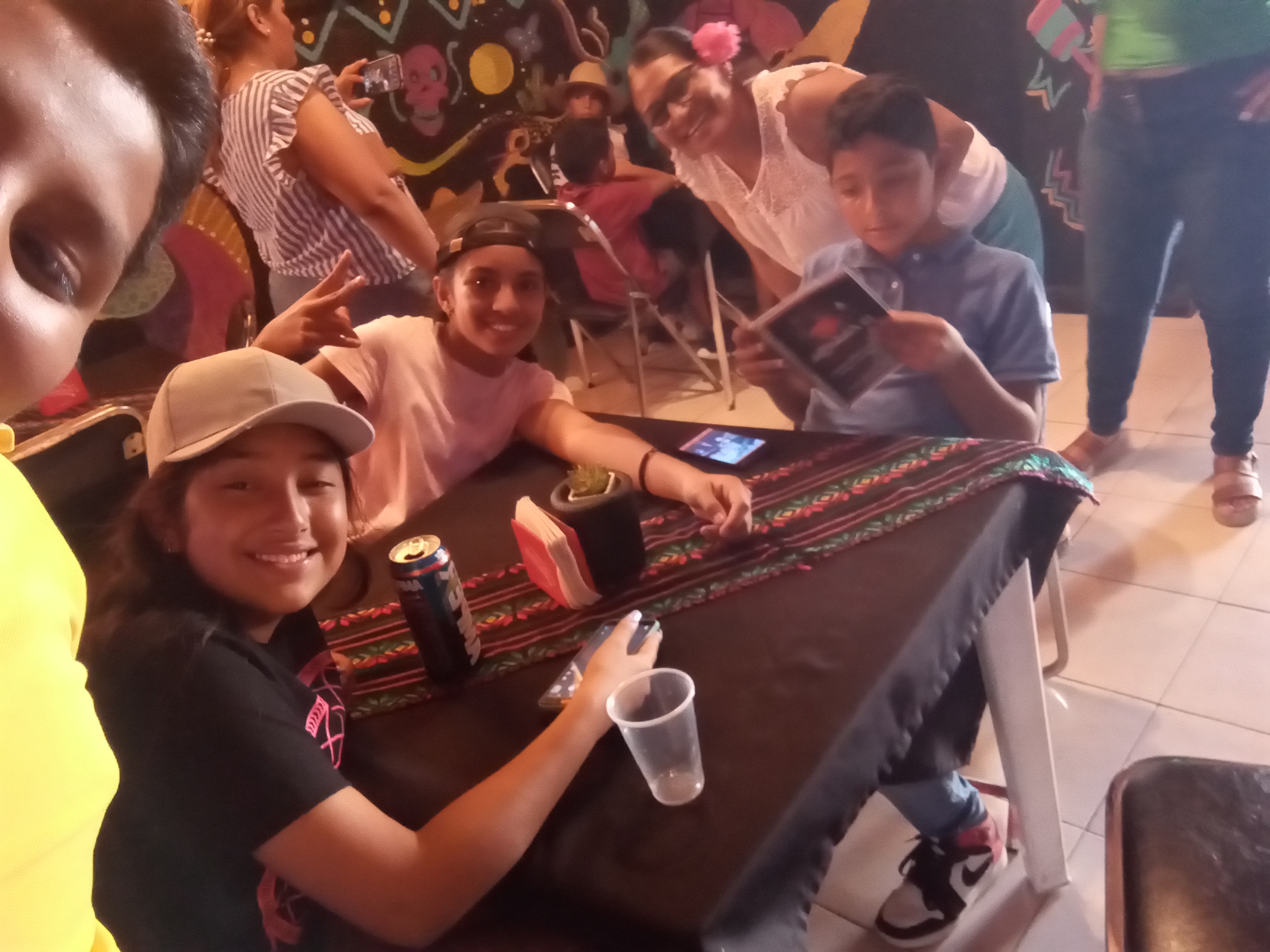 El Alebrije Tepezala Cervecería & Alitas image 10