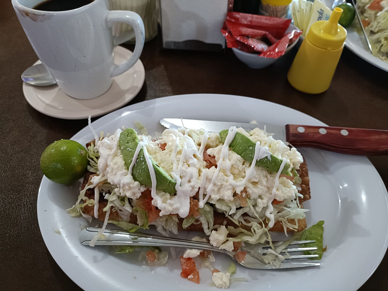 Las Bugambilias image 3