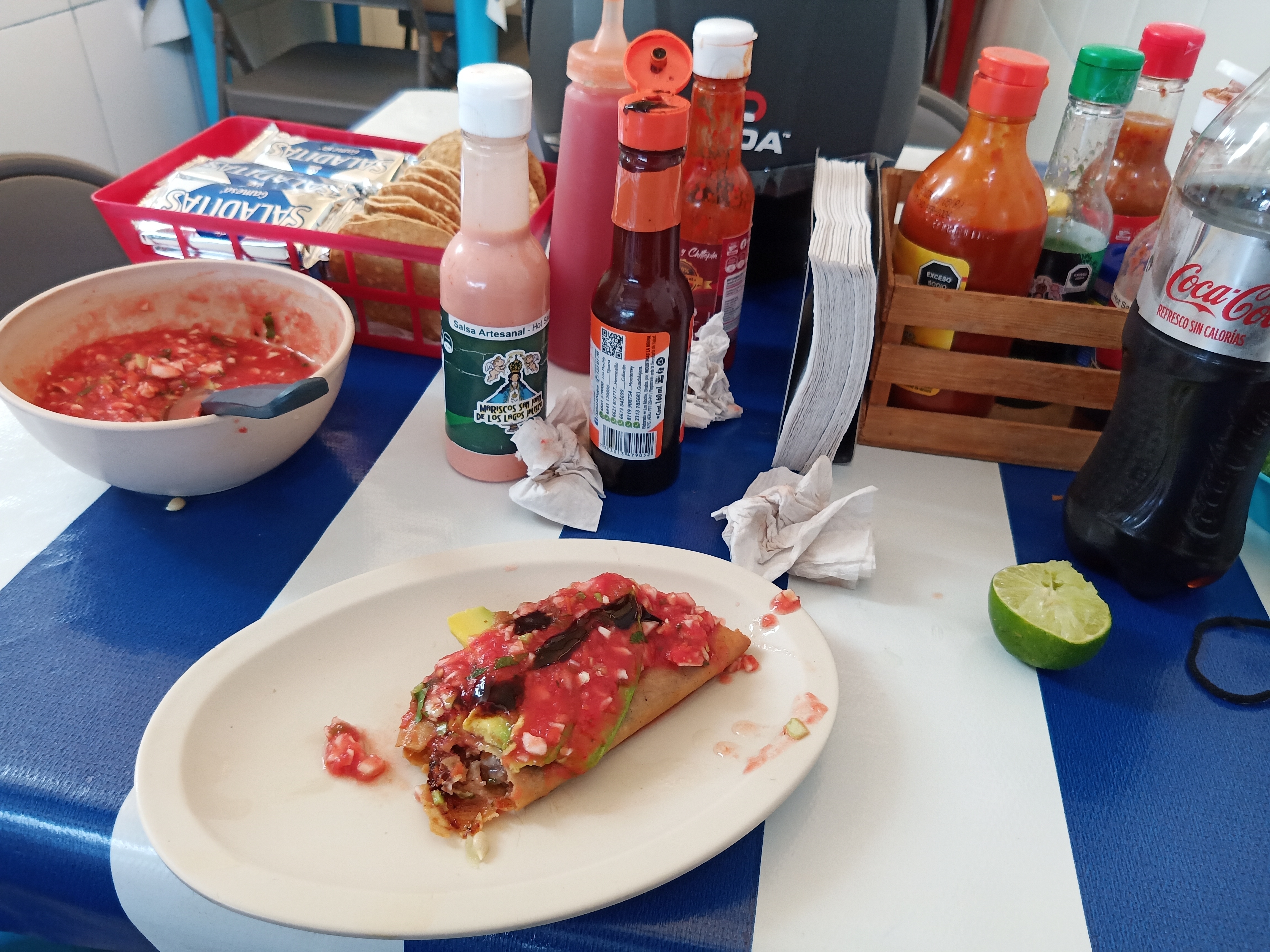 Mariscos San Juan De Los Lagos image 7