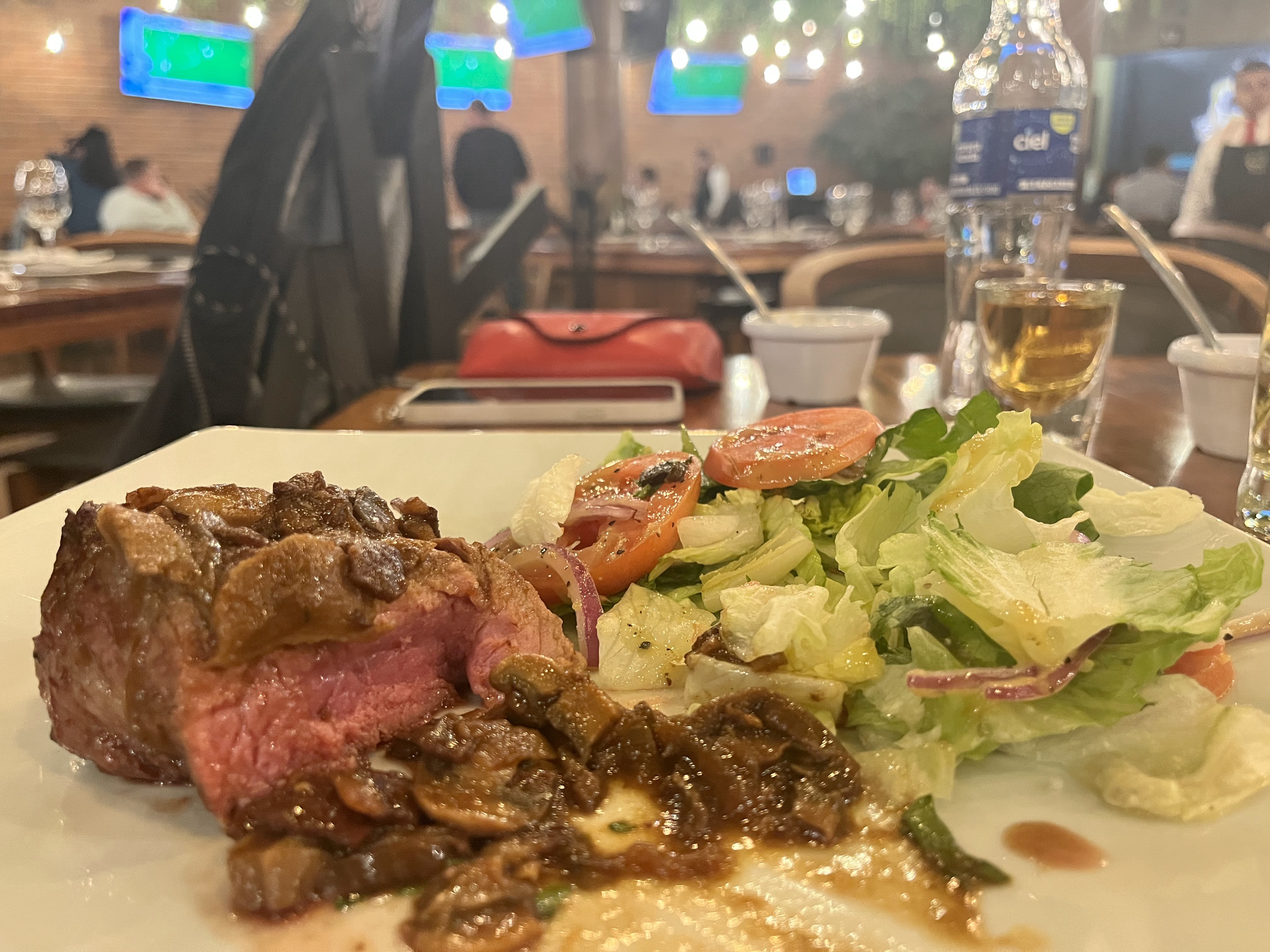 Asador la Vaca Argentina Sur de León image 5