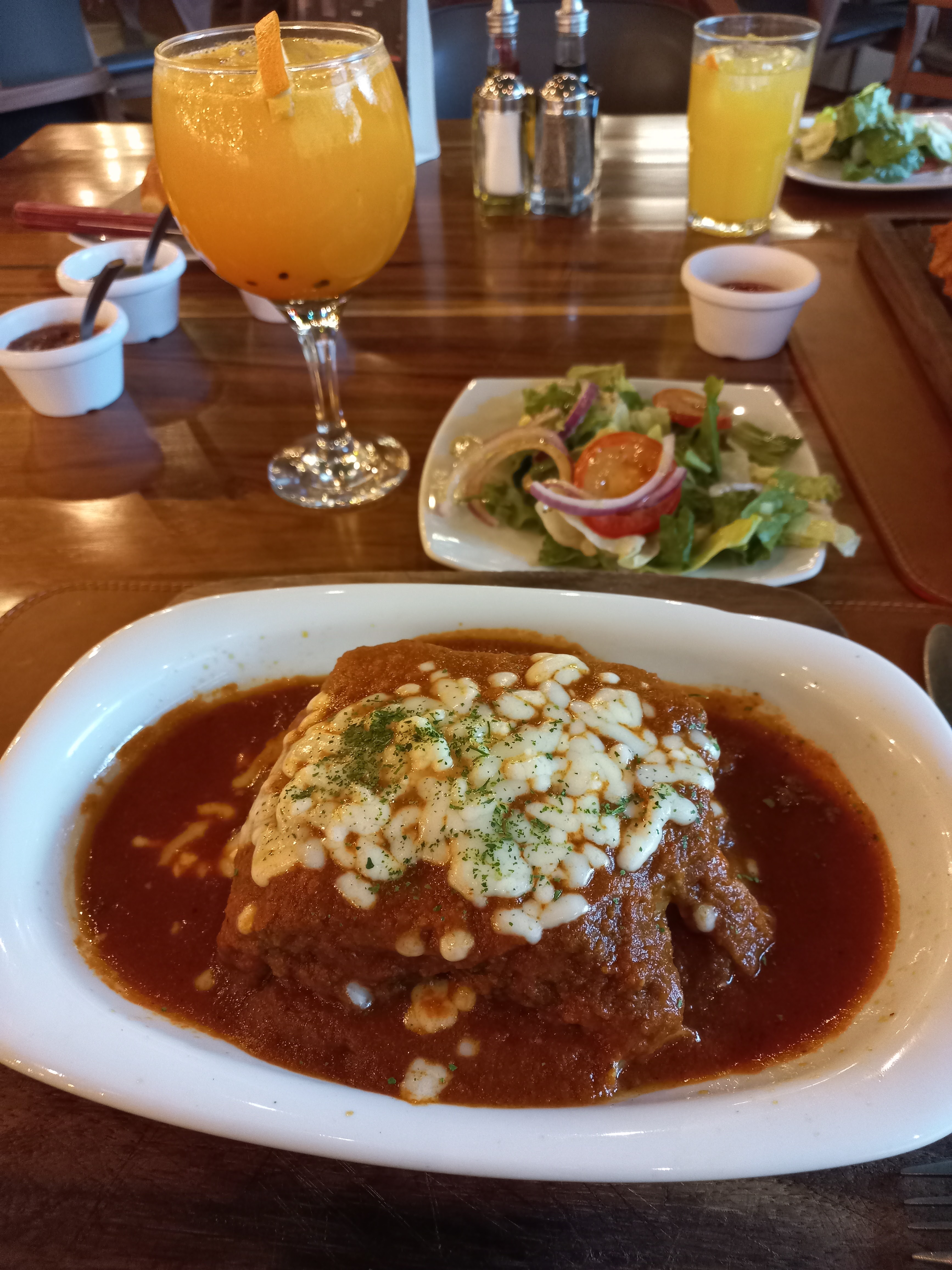 Asador la Vaca Argentina Sur de León image 8