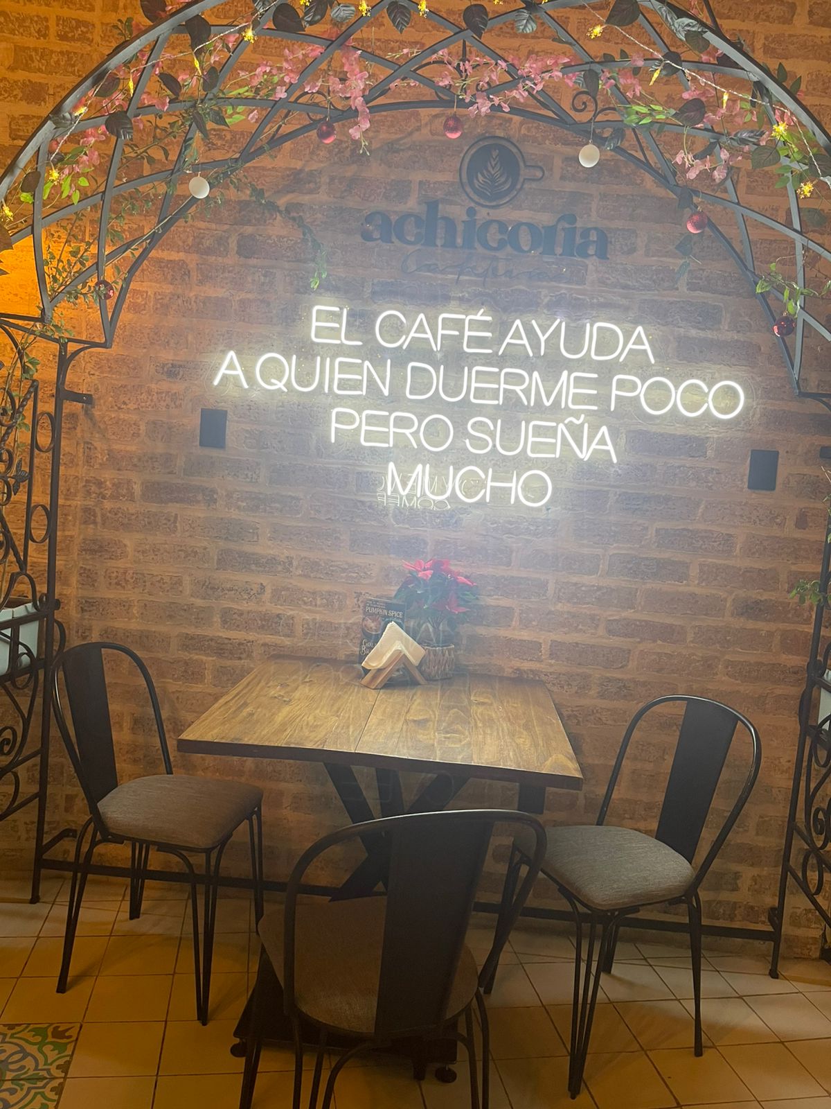 Achicoria Cafetería image 8