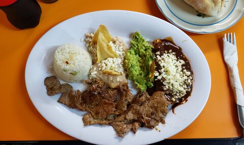 Antojitos Doña Lucita image 2