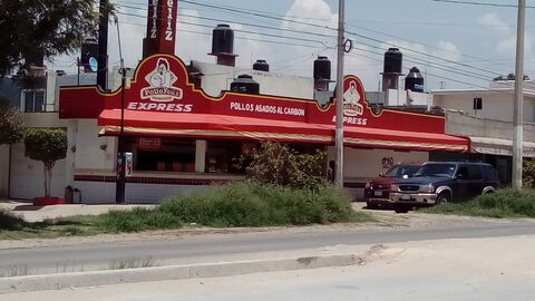 Pollo Feliz image 1