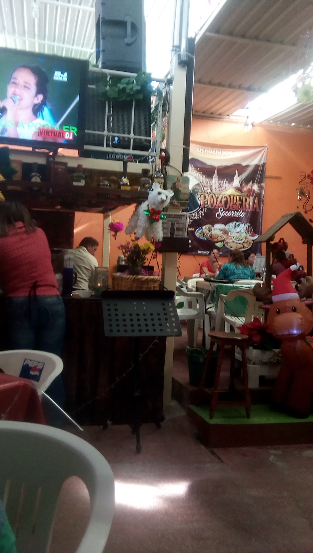 Pozoleria Socorrito image 8