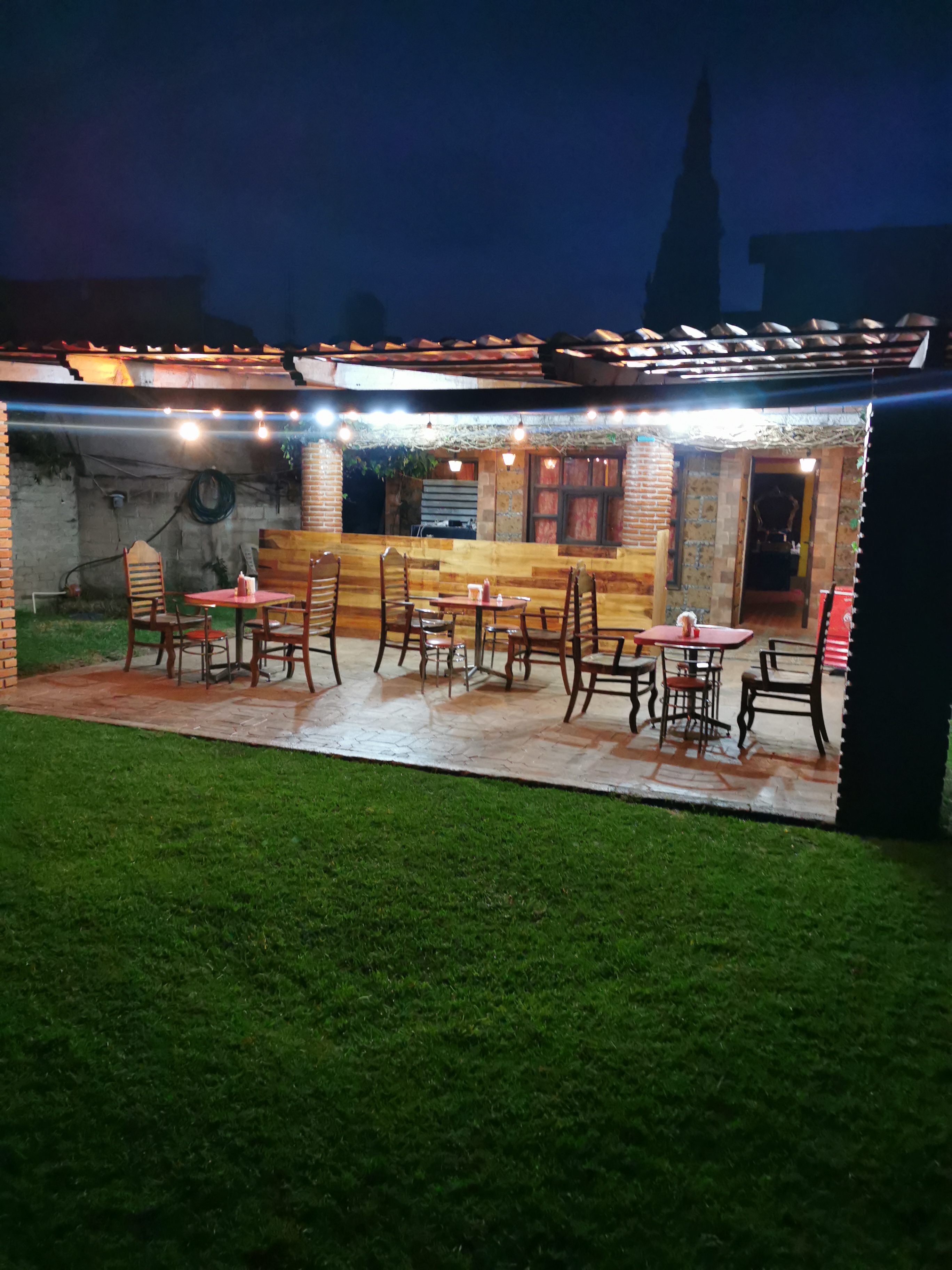 El Patrón Snaks & Drinks image 4