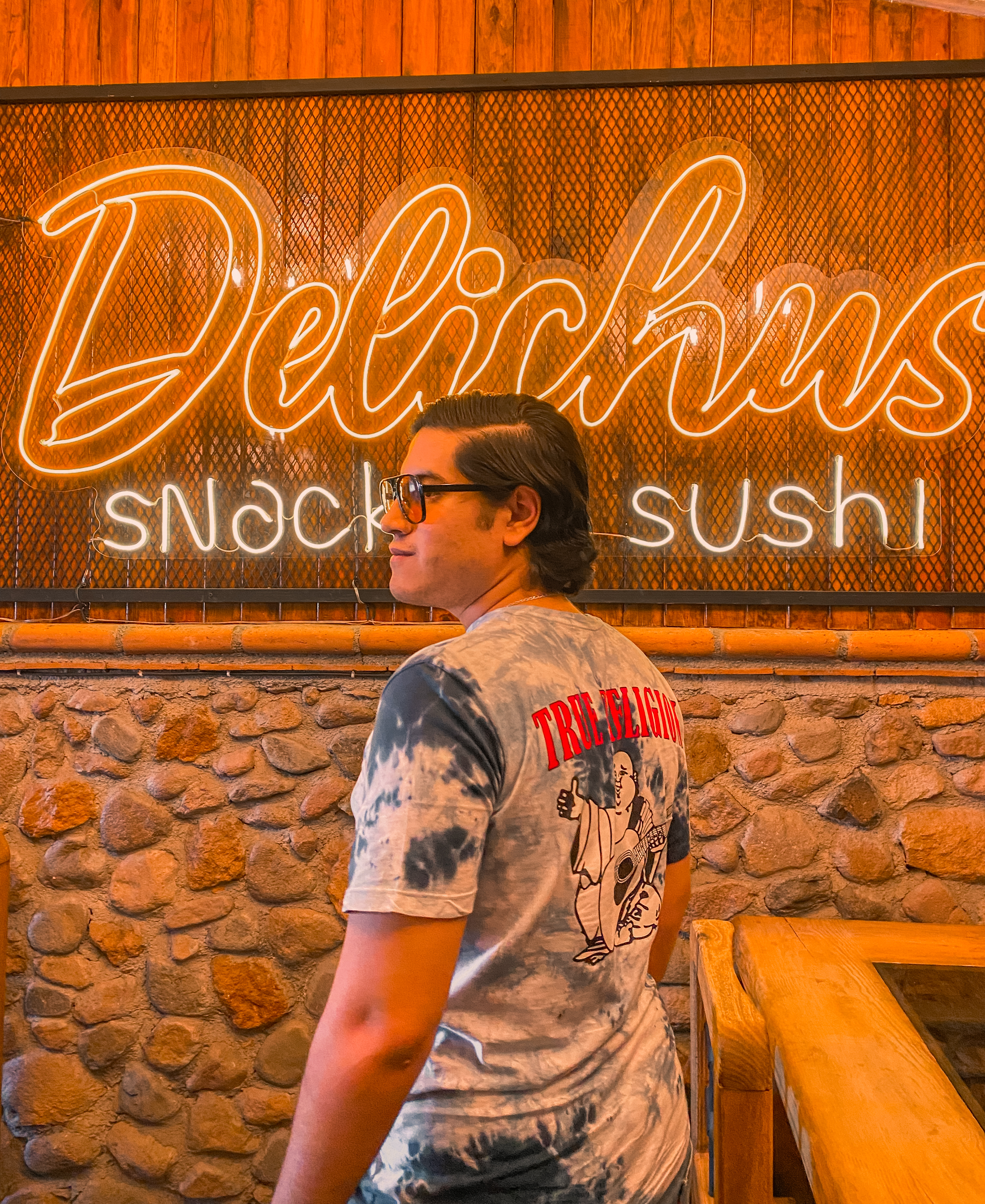 Delichus Snacks & Sushi image 2