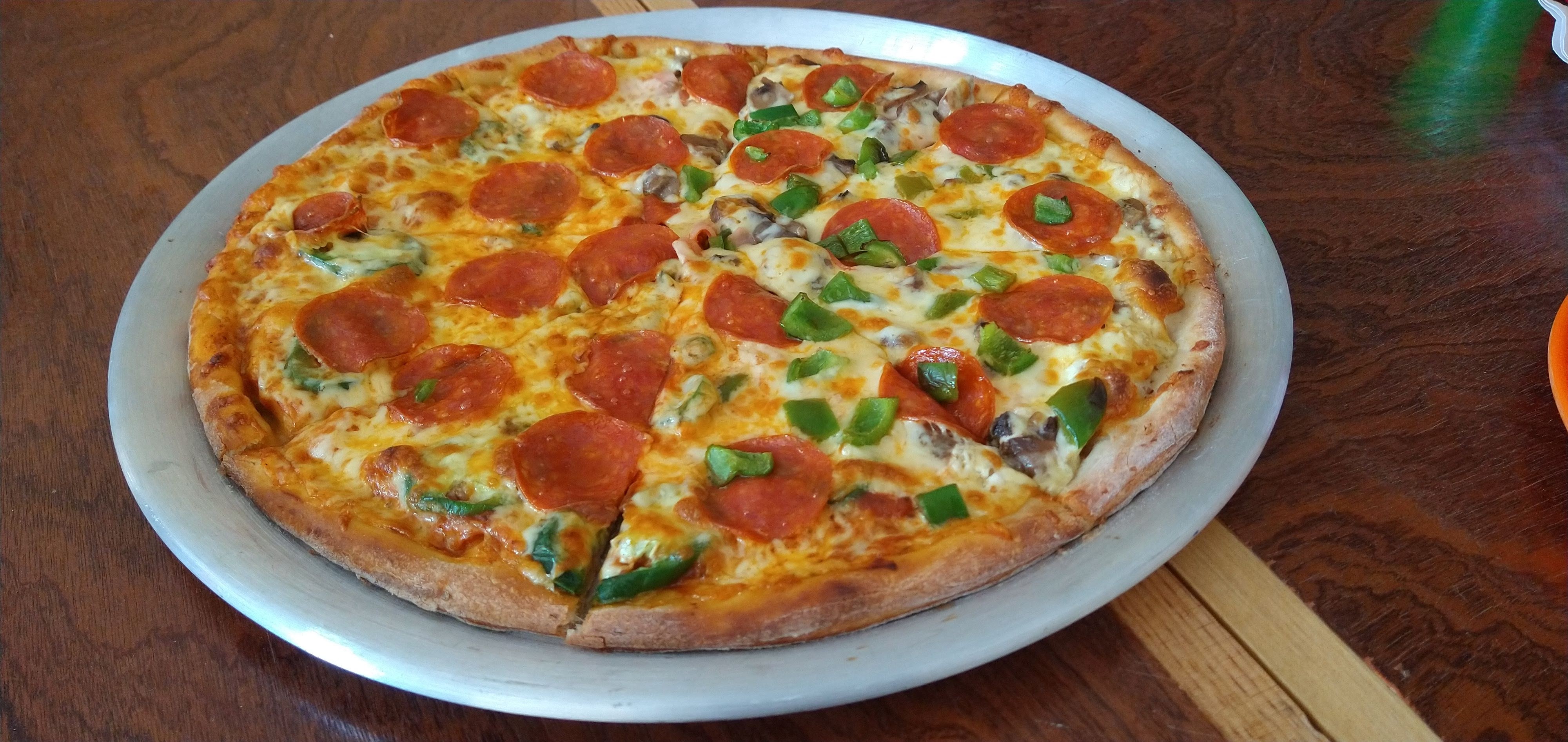 Tavo’s Pizza image 1