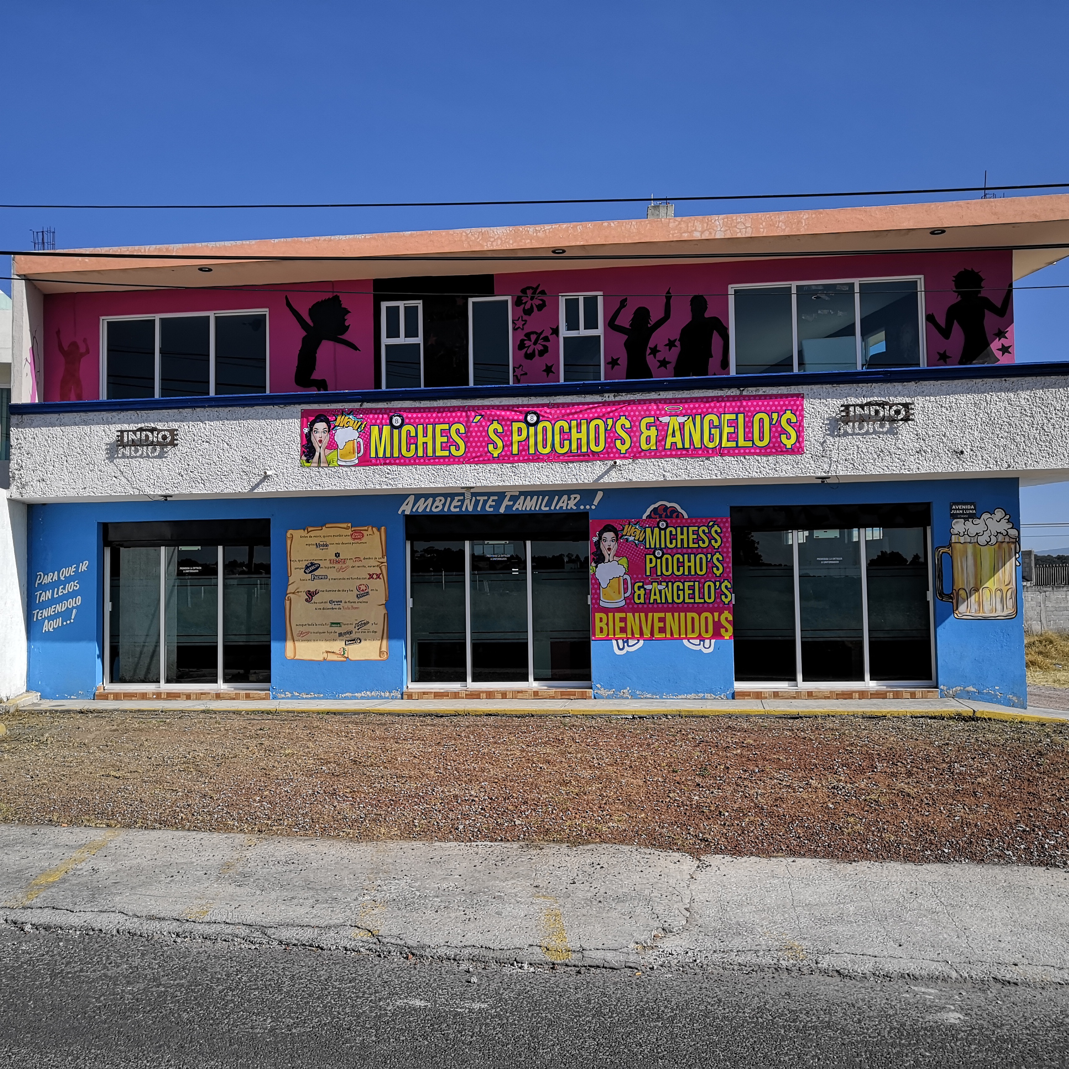 Michesanchez image 1