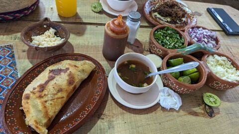 El Bronco image 7