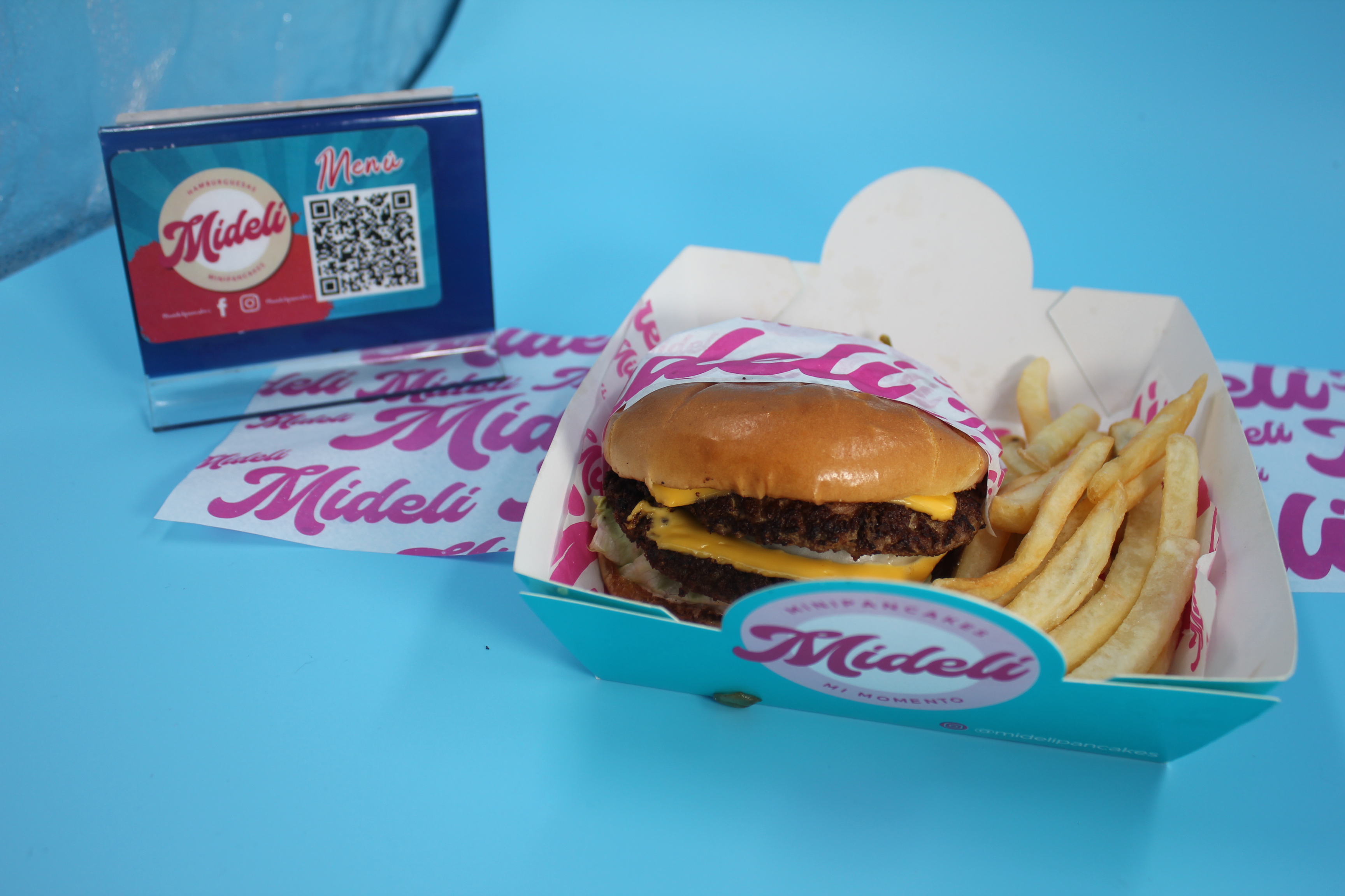 Mideliburgers image 10