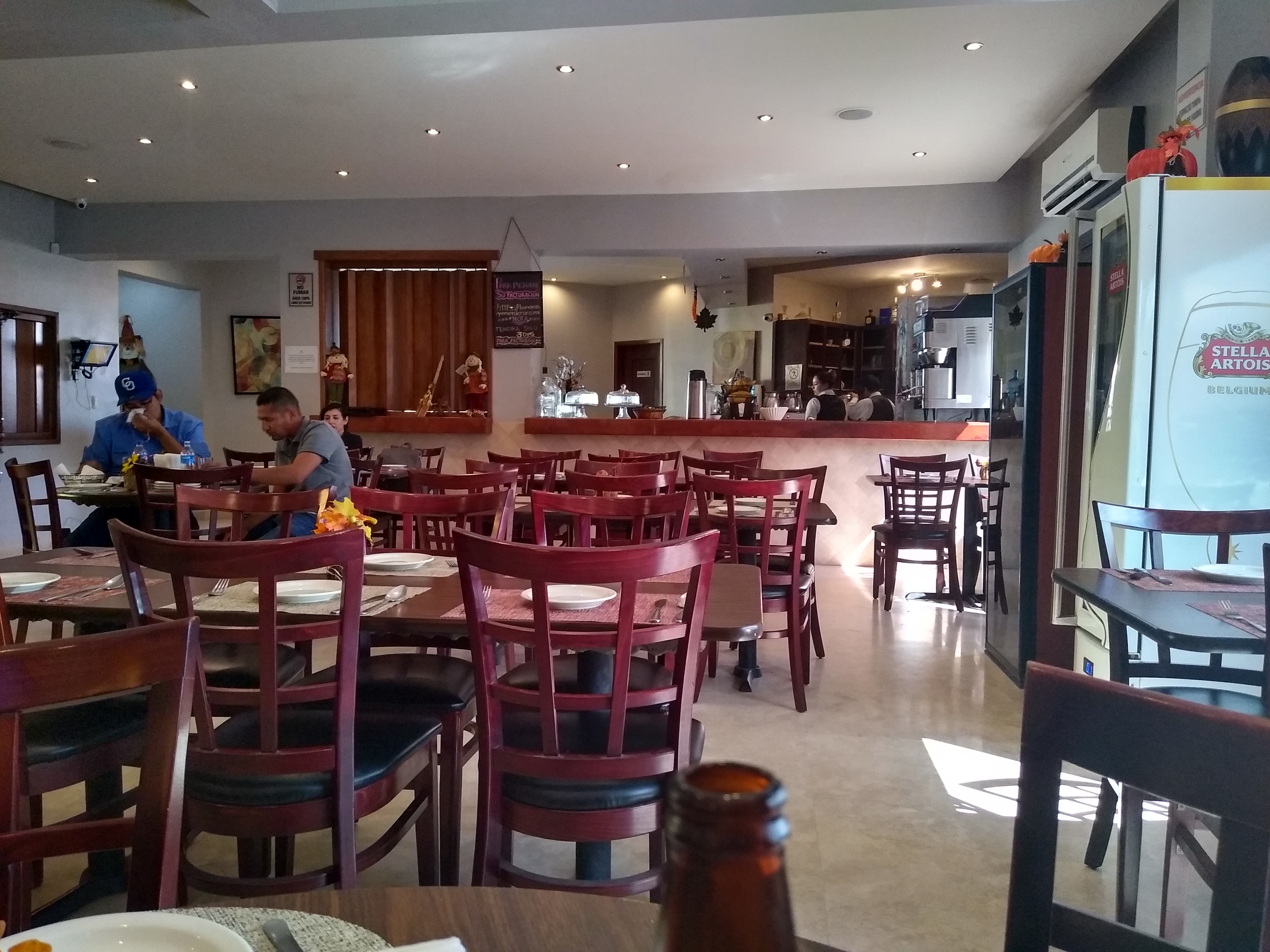 Bonanza Restaurant Bar image 8