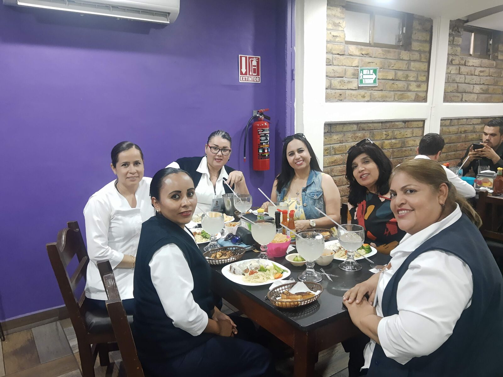 Mariscos Vamos con Martín image 8