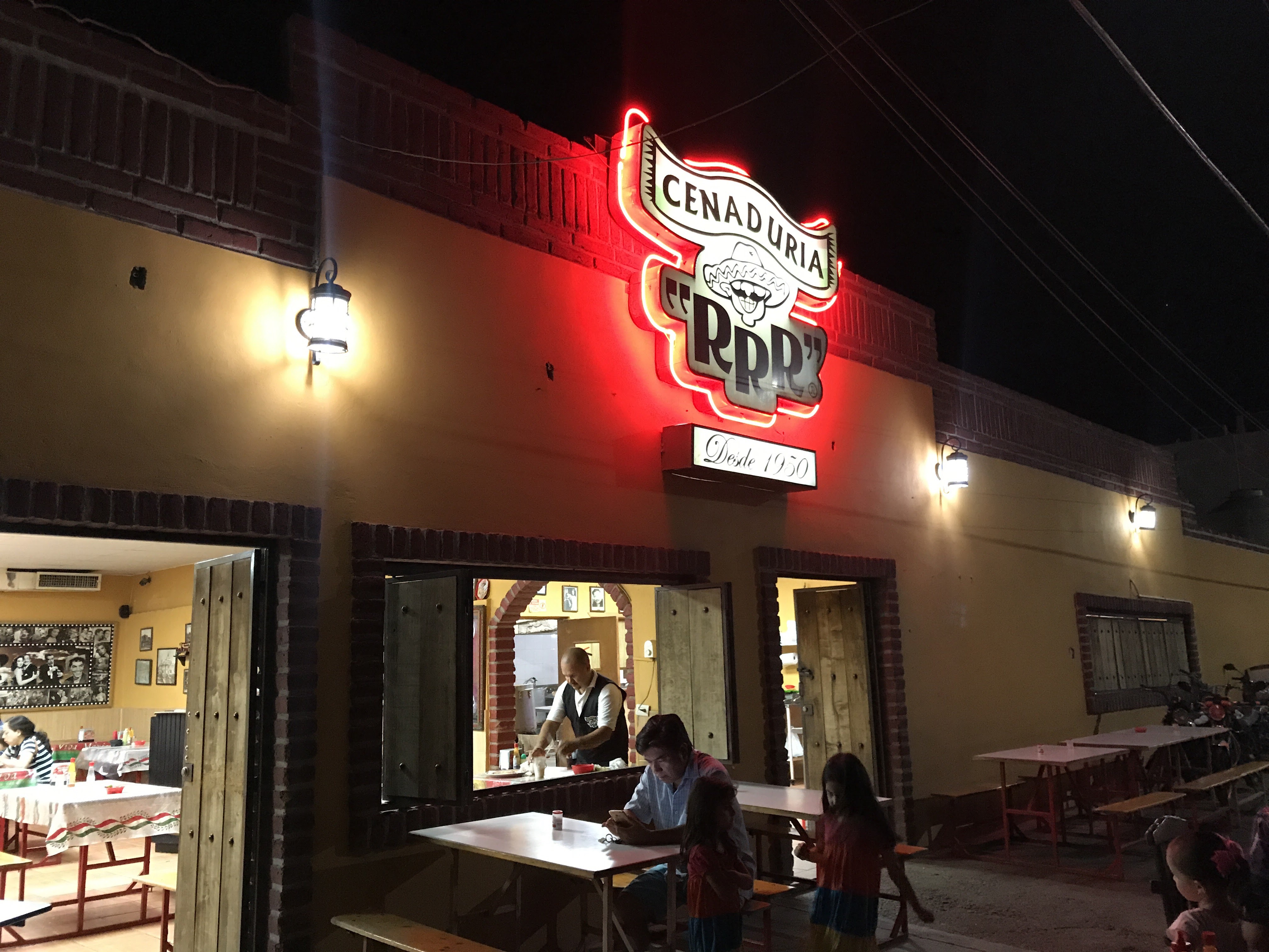 Cenaduría "RRR" image 1