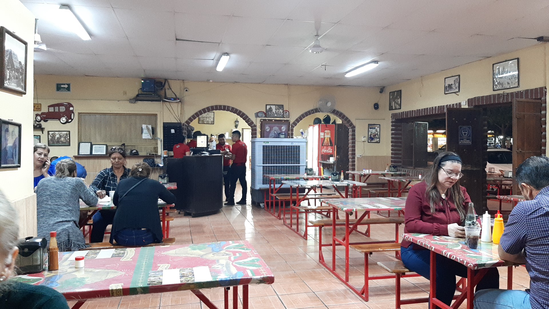 Cenaduría "RRR" image 9