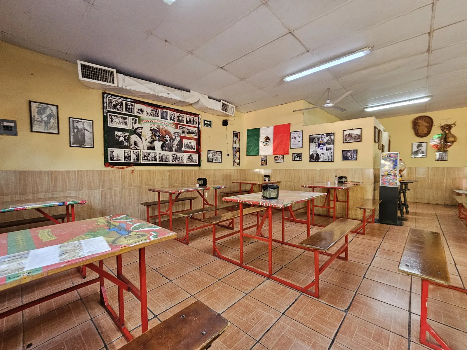 Cenaduría "RRR" image 10