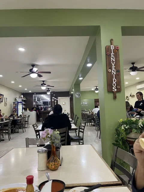 Café Café image 5